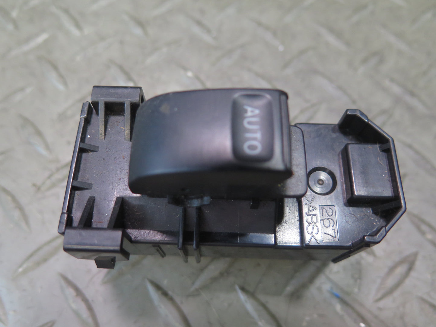 1998-2002 Lexus UZJ100L LX470 Window Door Lock Button Switch Set of 4