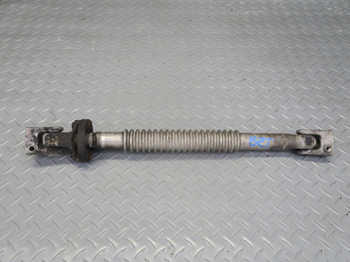97-02 BMW E36/7 Z3 Steering Column Lower U Joint Linkage Shaft OEM