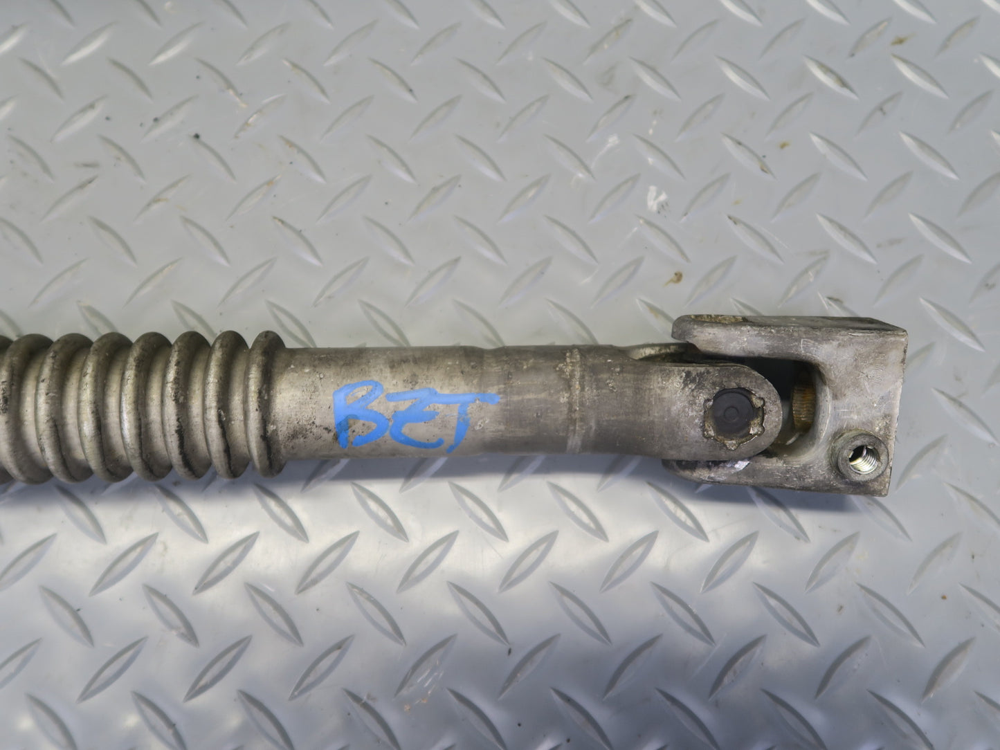 97-02 BMW E36/7 Z3 Steering Column Lower U Joint Linkage Shaft OEM