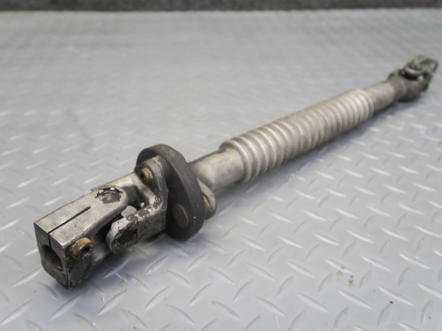 97-02 BMW E36/7 Z3 Steering Column Lower U Joint Linkage Shaft OEM