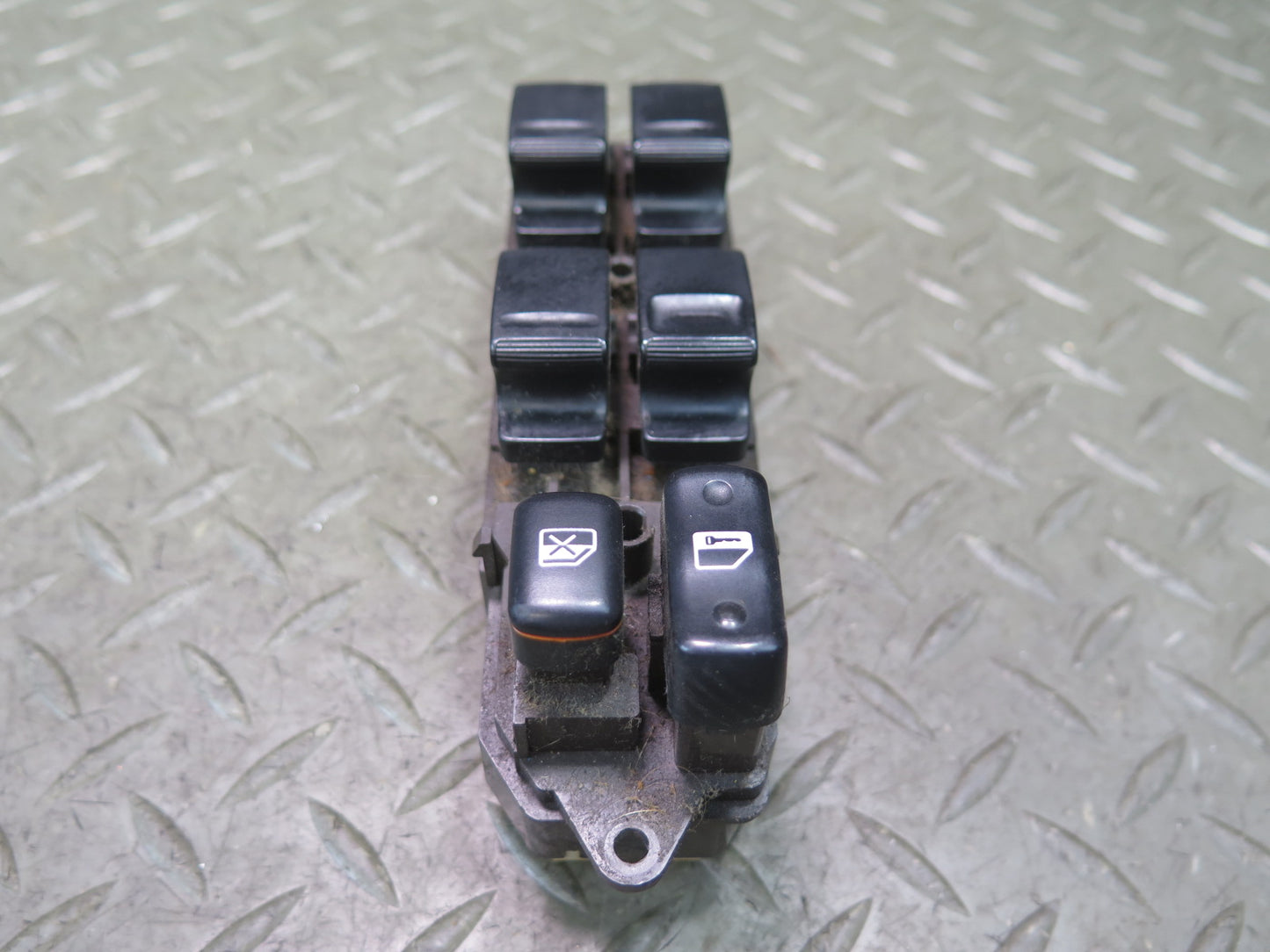 1998-2002 Lexus UZJ100L LX470 Front Left Door Master Power Window Switch