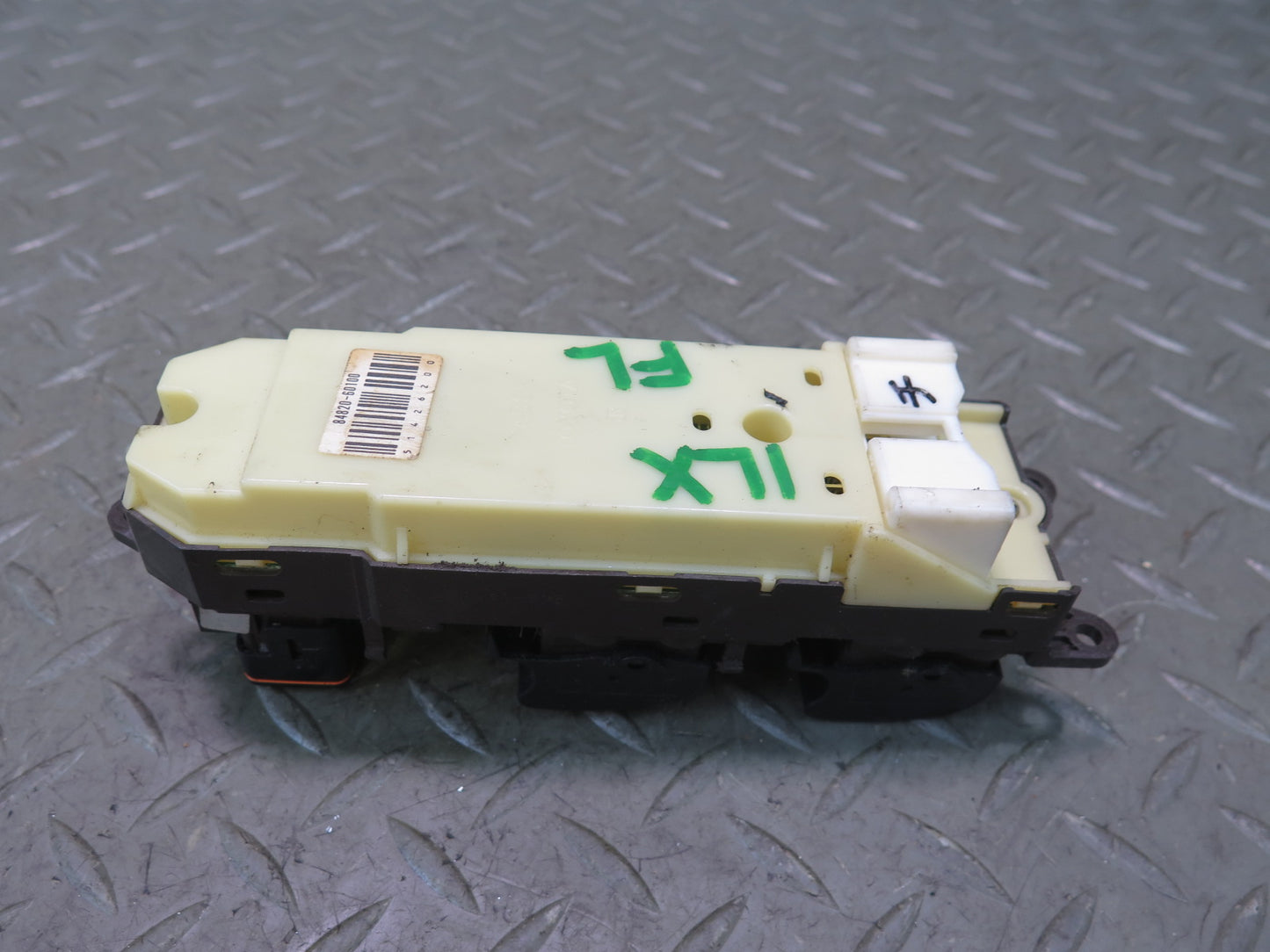 1998-2002 Lexus UZJ100L LX470 Front Left Door Master Power Window Switch