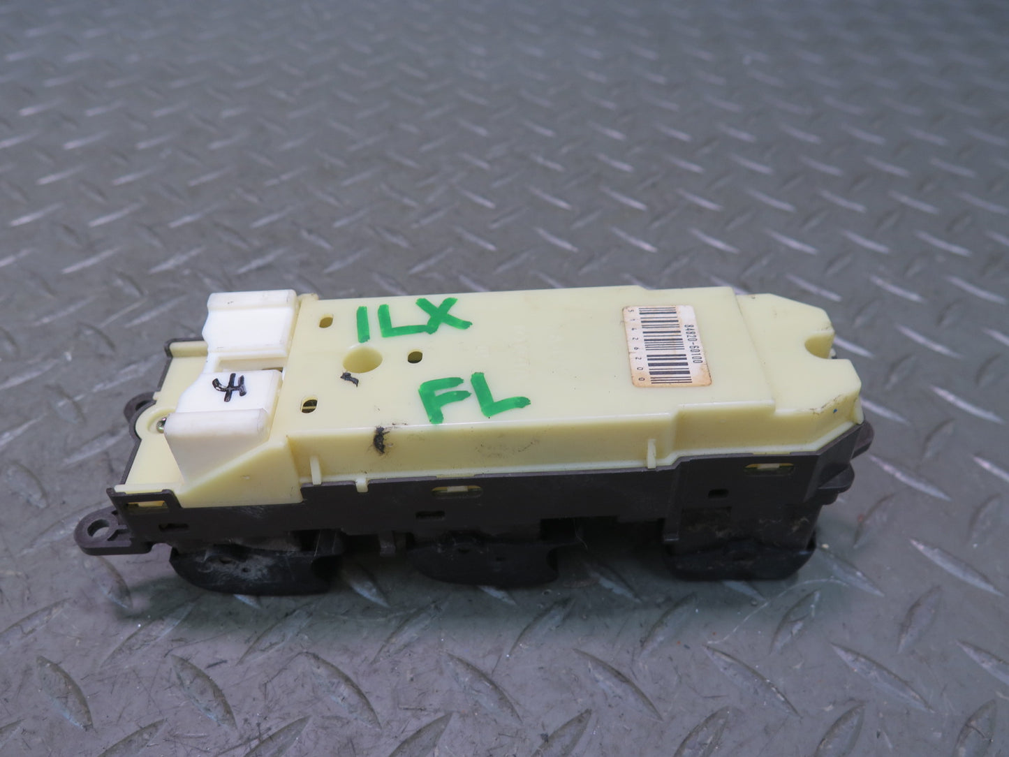 1998-2002 Lexus UZJ100L LX470 Front Left Door Master Power Window Switch
