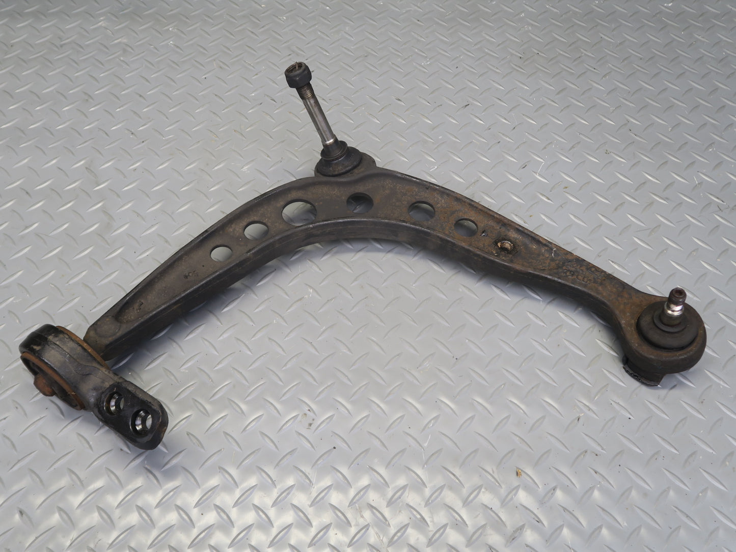 96-02 BMW E36/7 Z3 Front Right Lower Control Arm OEM