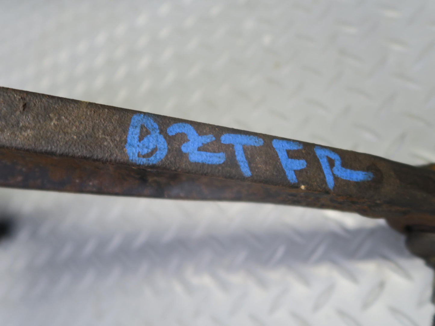 96-02 BMW E36/7 Z3 Front Right Lower Control Arm OEM