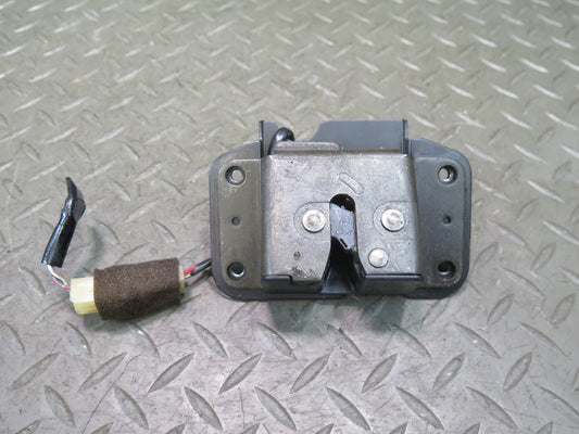 1998-2002 Lexus UZJ100L LX470 Rear Trunk Lid Liftgate Tailgate Upper Lock Latch