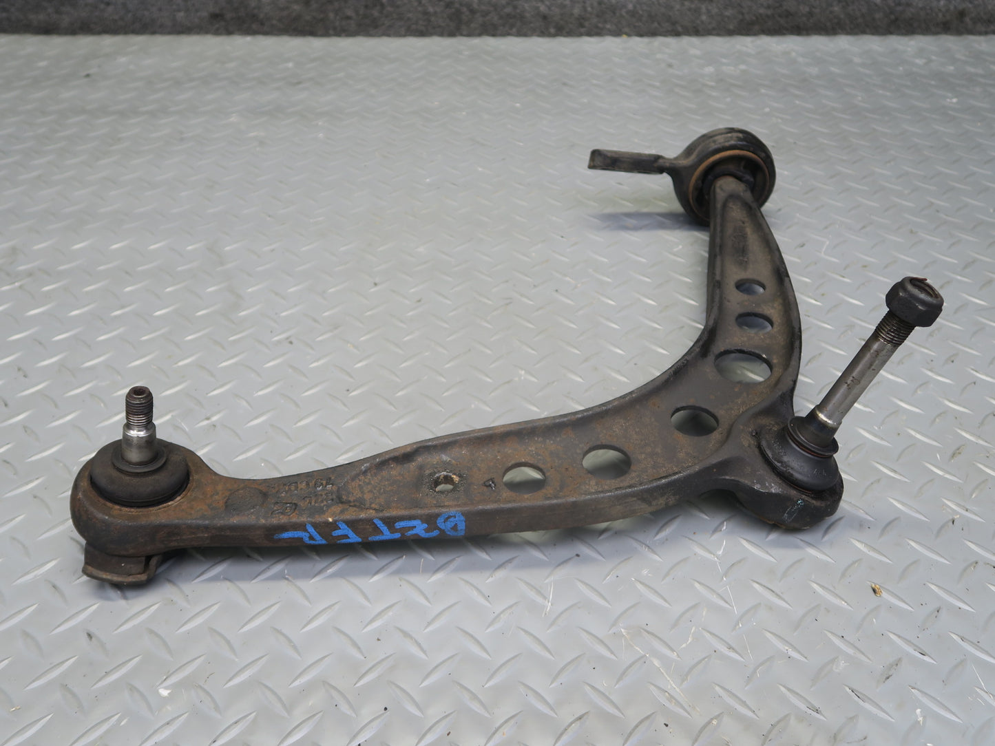 96-02 BMW E36/7 Z3 Front Right Lower Control Arm OEM