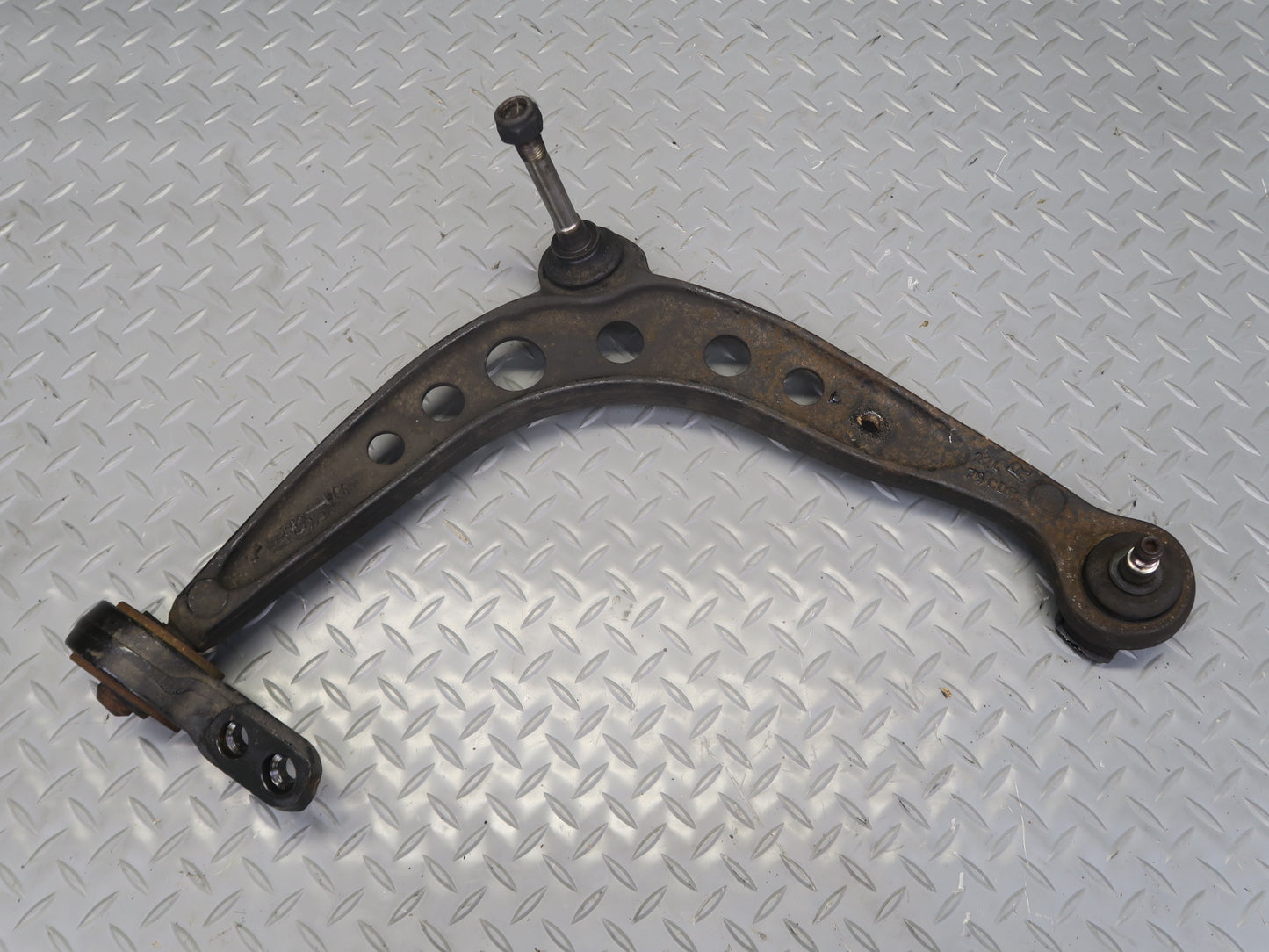 96-02 BMW E36/7 Z3 Front Right Lower Control Arm OEM