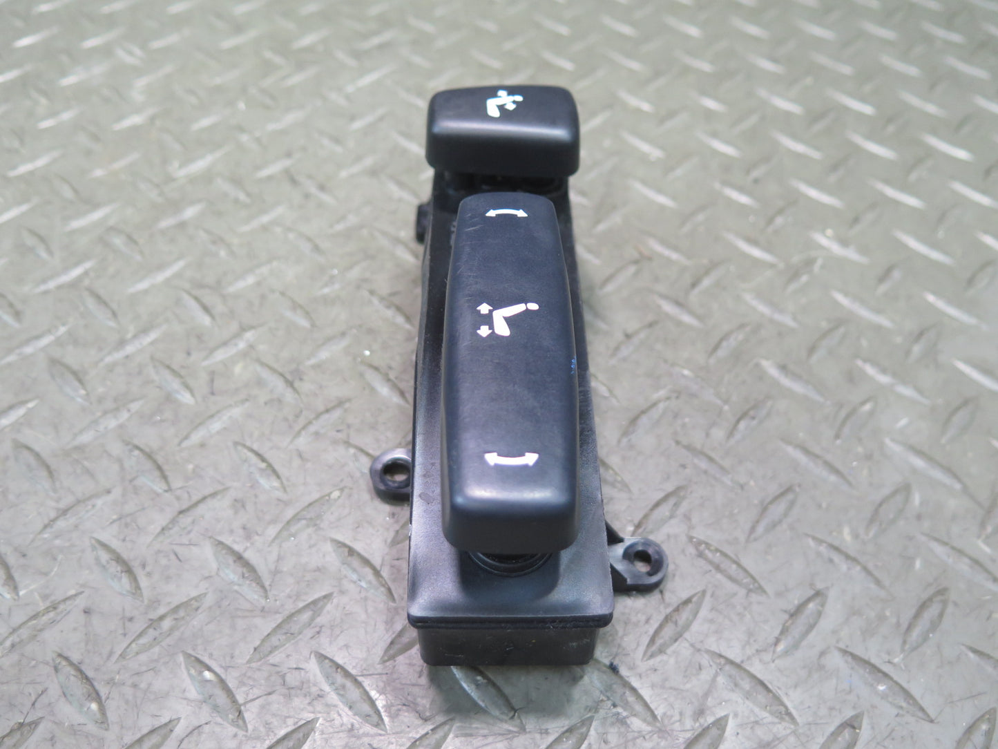 98-05 Lexus JZS160 GS300 GS430 Set of 2 Front Right Seat Adjustment Switch OEM