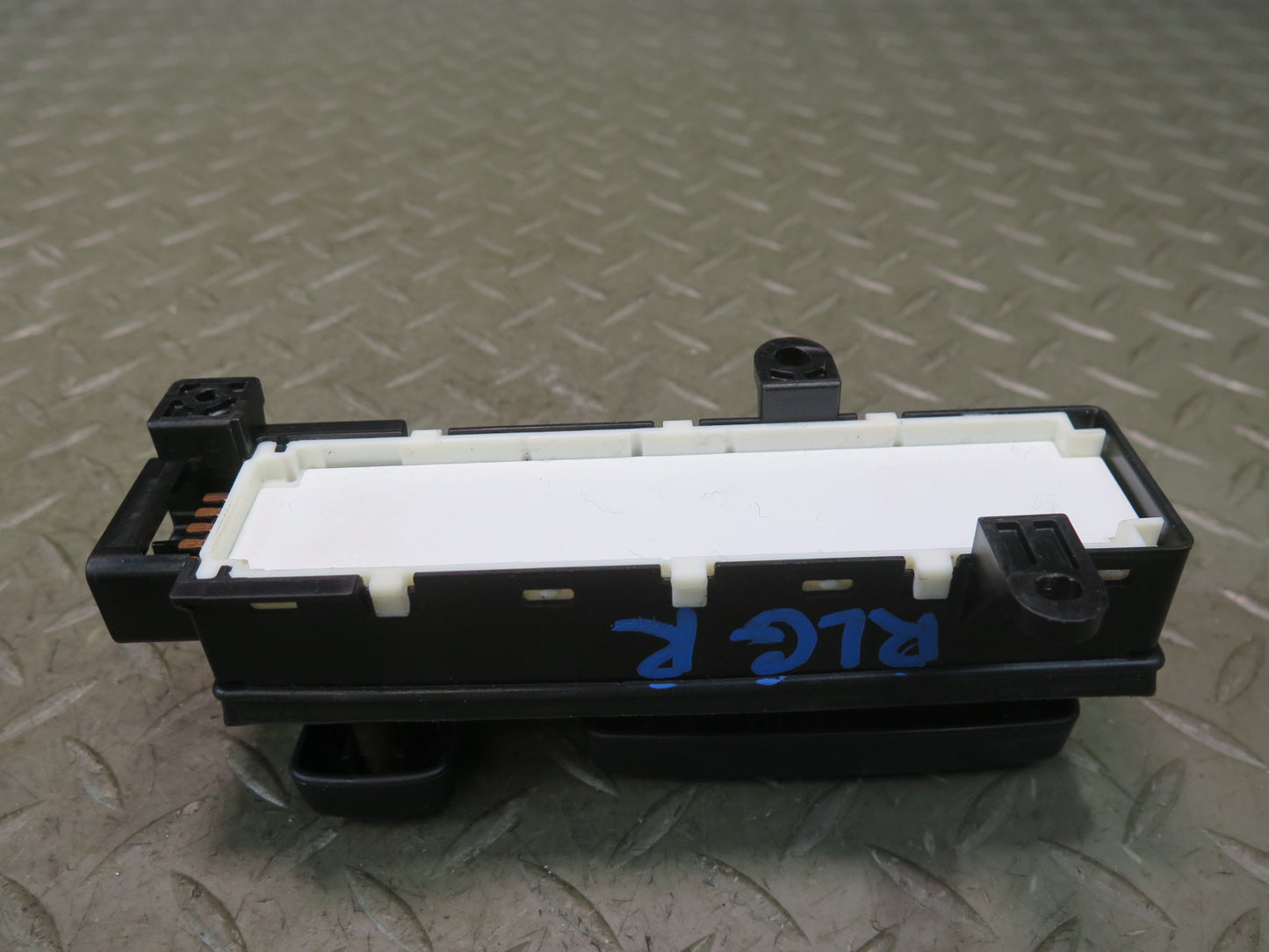 98-05 Lexus JZS160 GS300 GS430 Set of 2 Front Right Seat Adjustment Switch OEM