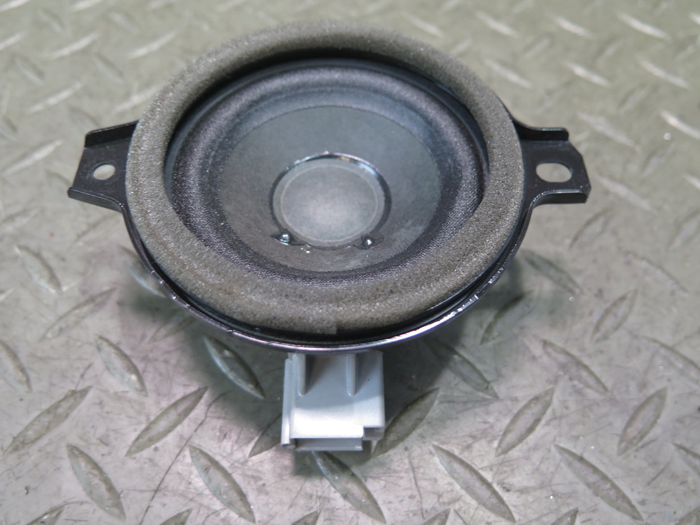 14-19 Chevrolet Corvette C7 Set of 2 Dash Front Left & Right Speaker OEM