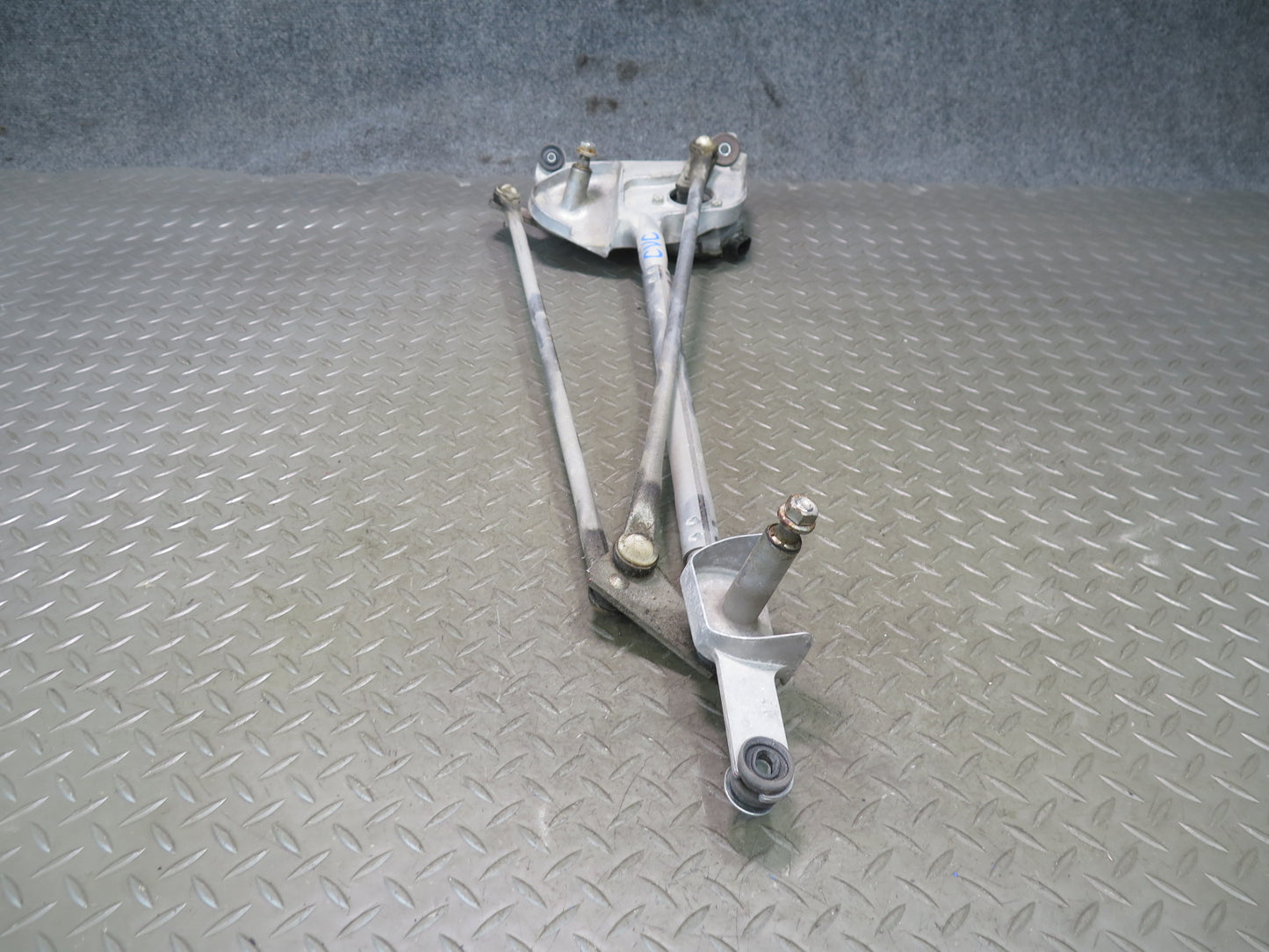 14-19 Chevrolet Corvette C7 Windshield Wiper Transmission Linkage w Motor OEM