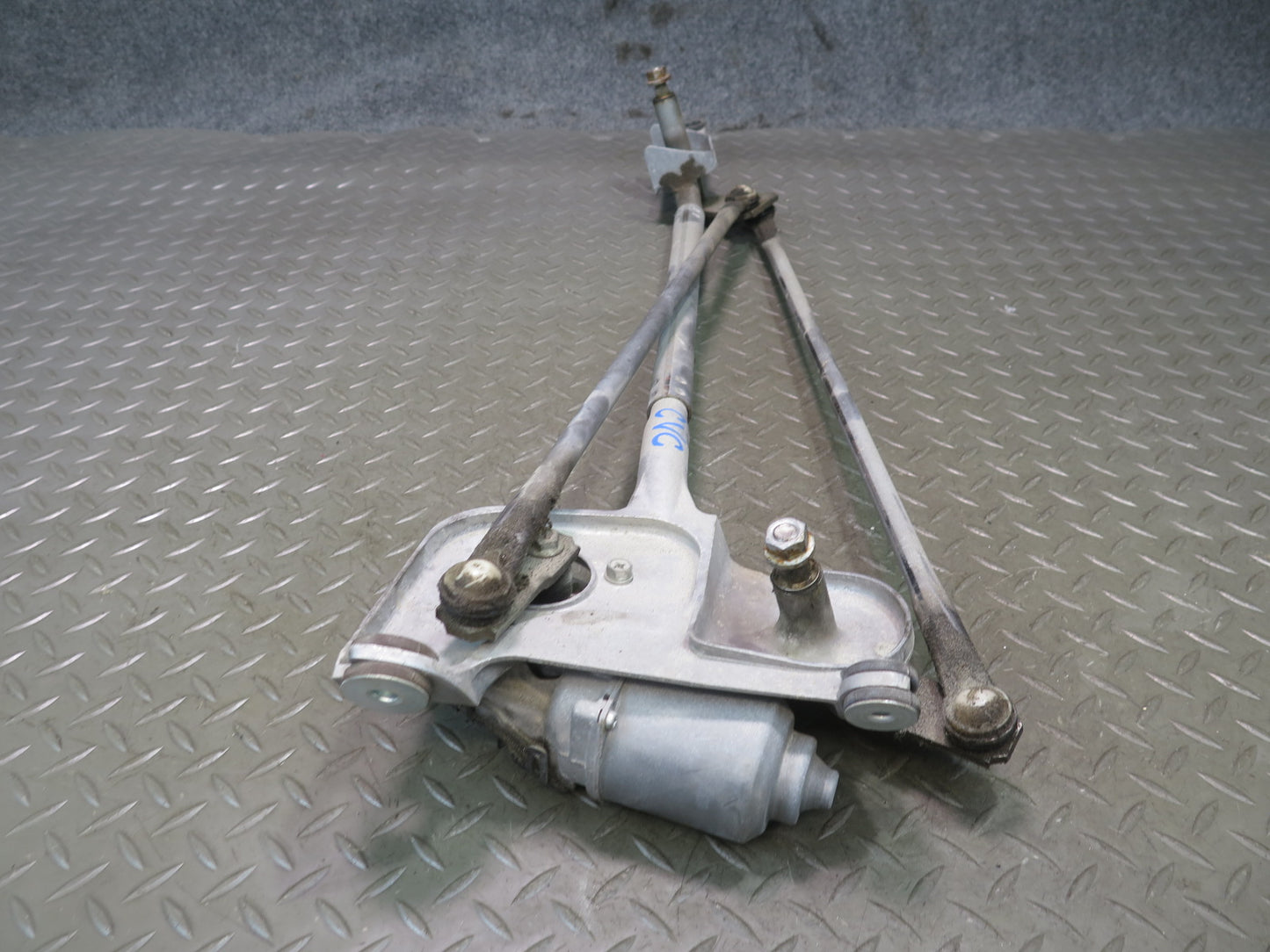 14-19 Chevrolet Corvette C7 Windshield Wiper Transmission Linkage w Motor OEM