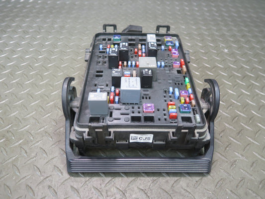14-19 Chevrolet Corvette C7 Under Hood Engine Bay Fuse Relay Box Module OEM