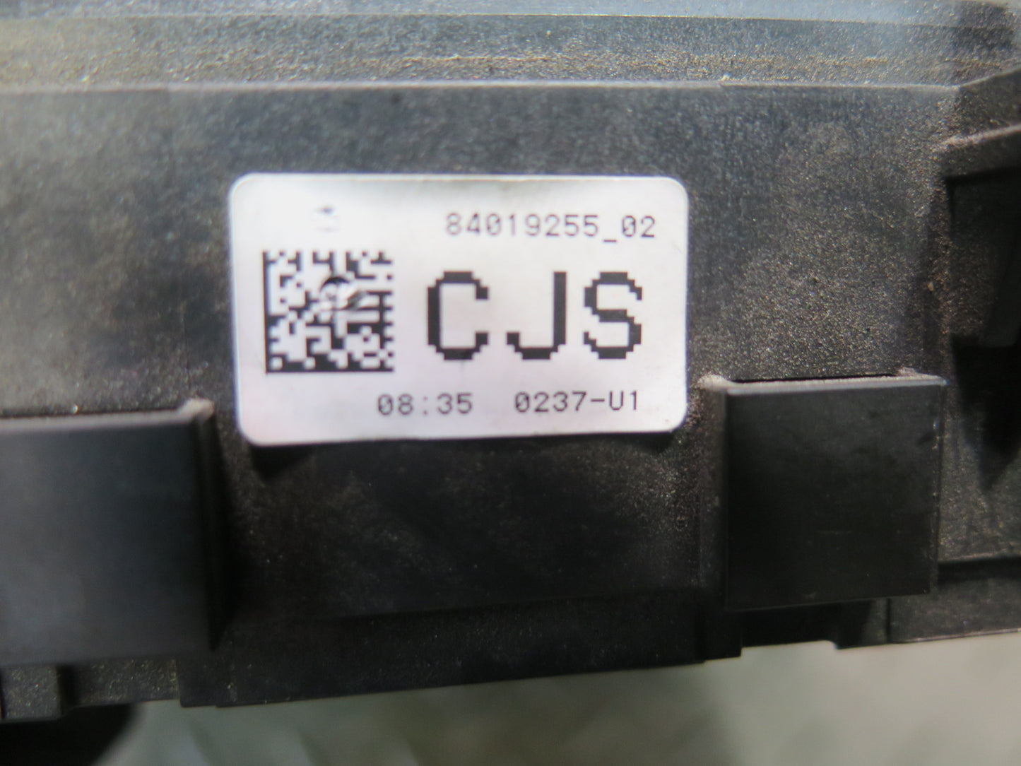14-19 Chevrolet Corvette C7 Under Hood Engine Bay Fuse Relay Box Module OEM