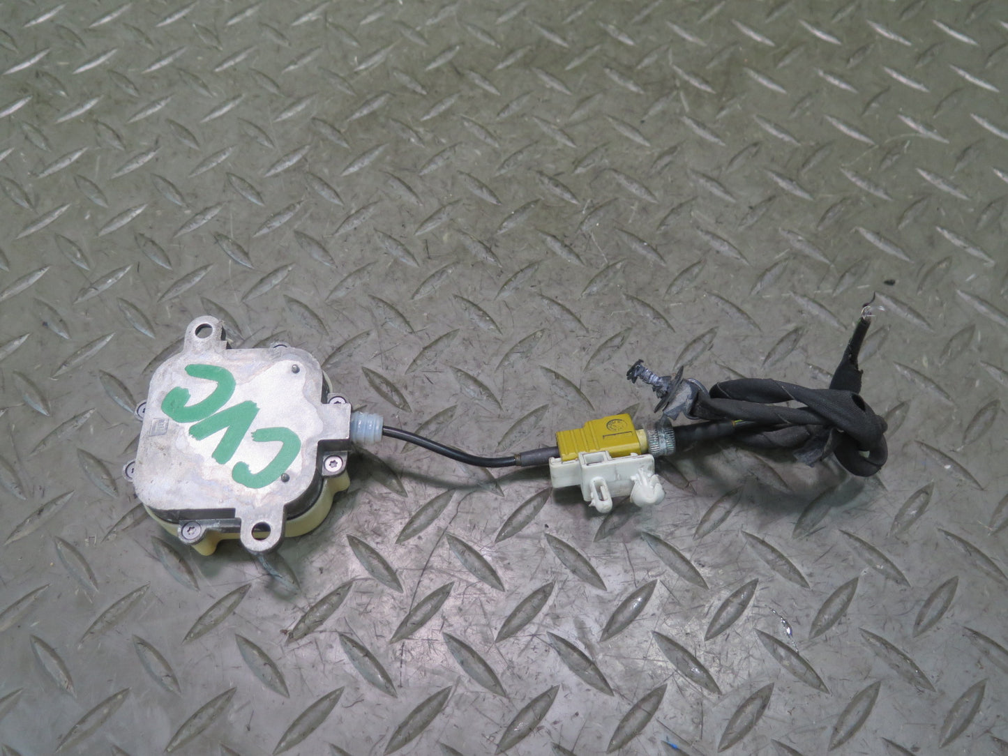 14-19 Chevrolet Corvette C7 GPS Navigation Antenna OEM