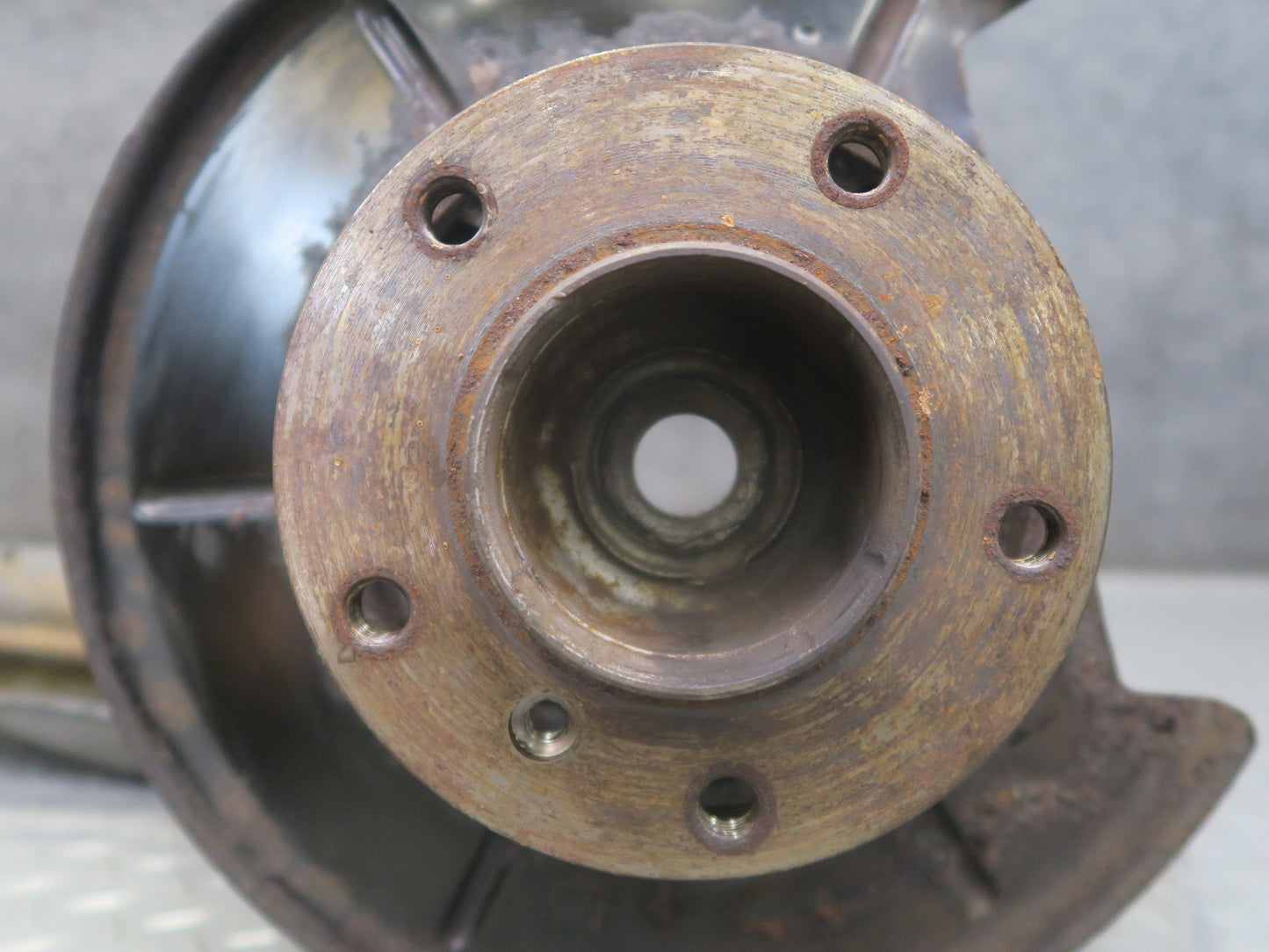 97-02 BMW E36/7 Z3 Rear Left Spindle Knuckle Wheel Hub Trailing Arm OEM