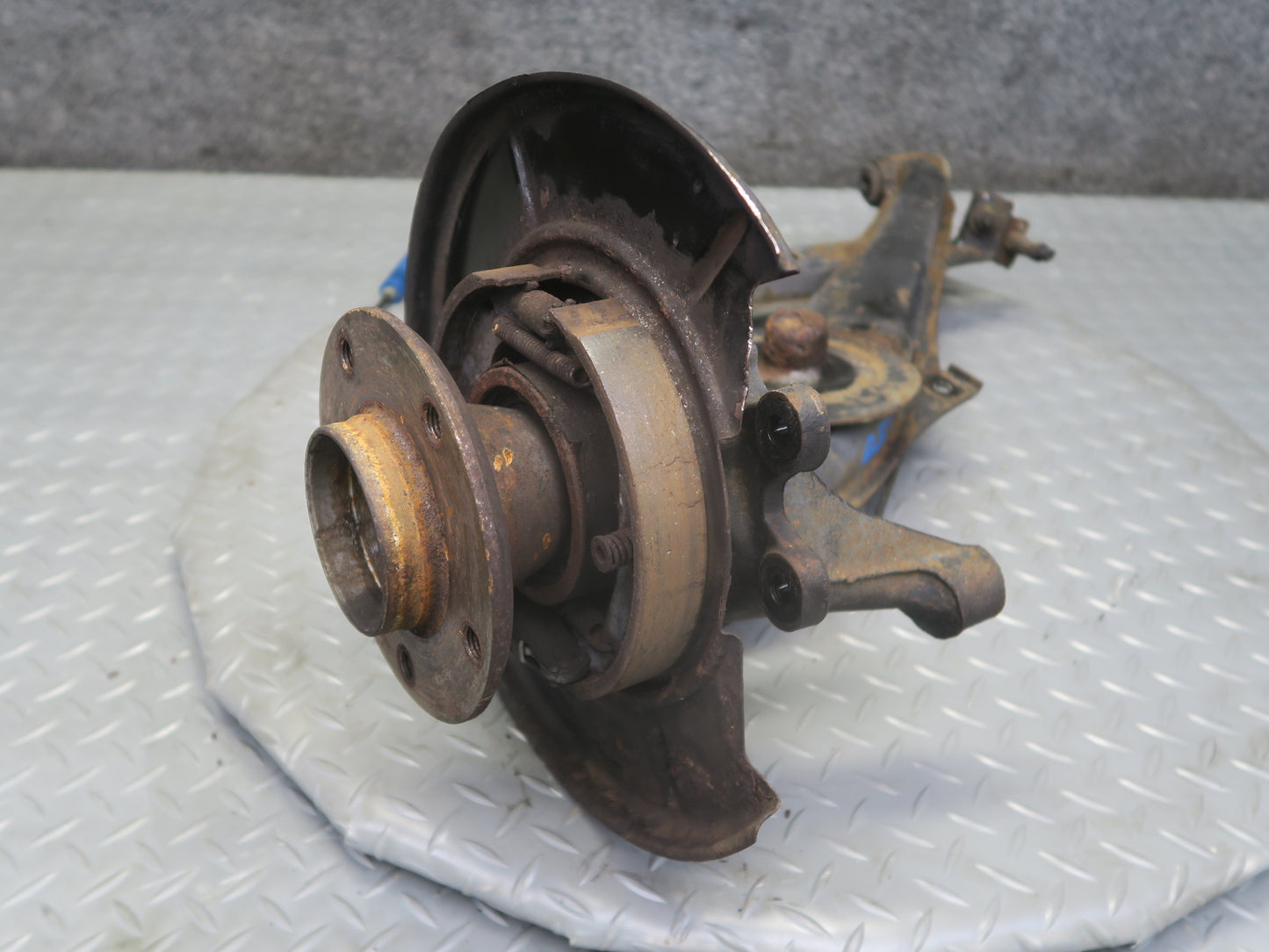 97-02 BMW E36/7 Z3 Rear Left Spindle Knuckle Wheel Hub Trailing Arm OEM