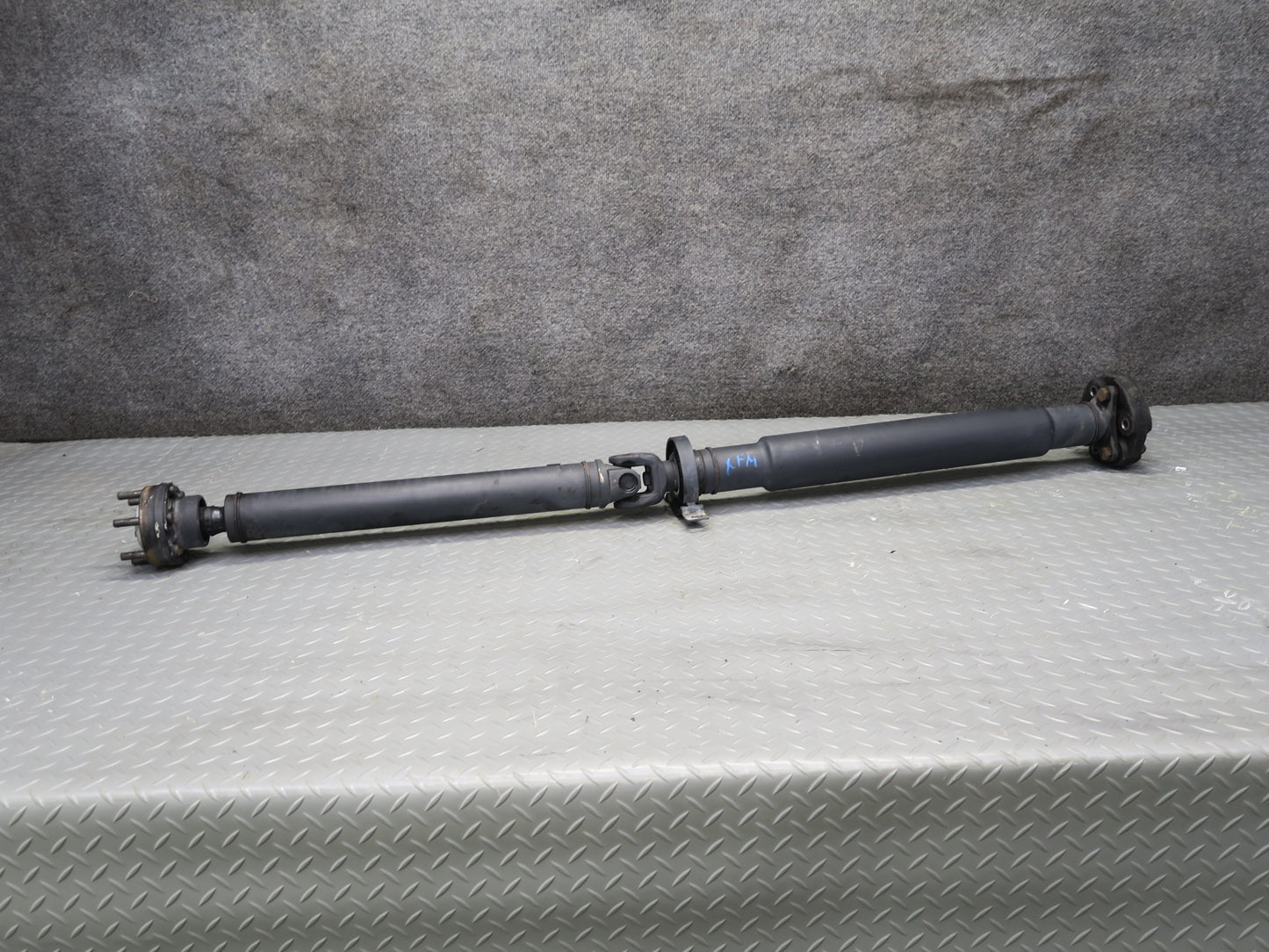 04-06 BMW E53 X5 AWD A/T Rear Driveshaft Drive Shaft 7549305 OEM