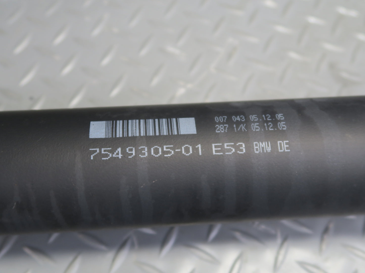 04-06 BMW E53 X5 AWD A/T Rear Driveshaft Drive Shaft 7549305 OEM