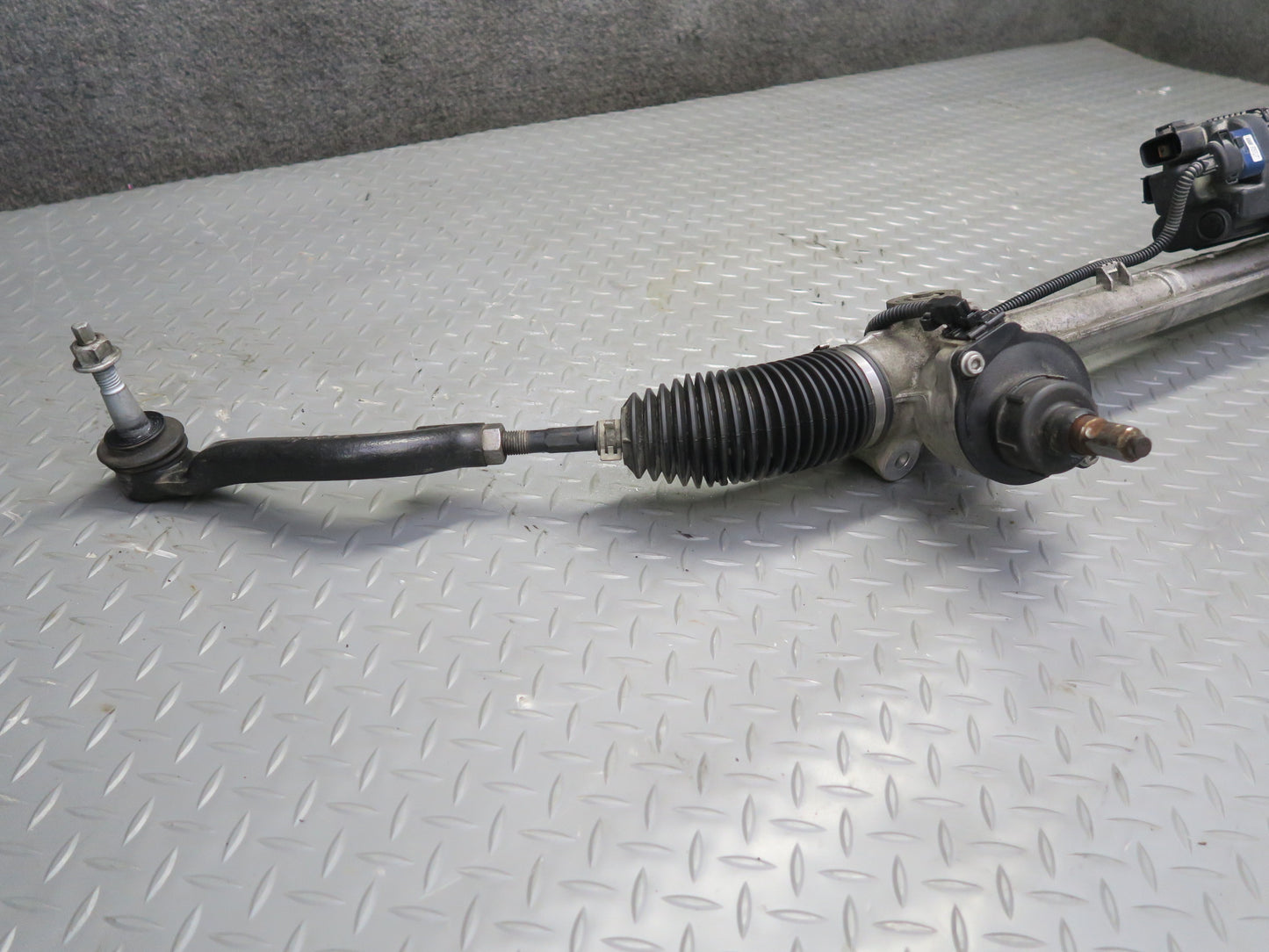 17-19 Chevrolet Corvette C7 Electric Power Steering Rack & Pinion 84167056 OEM