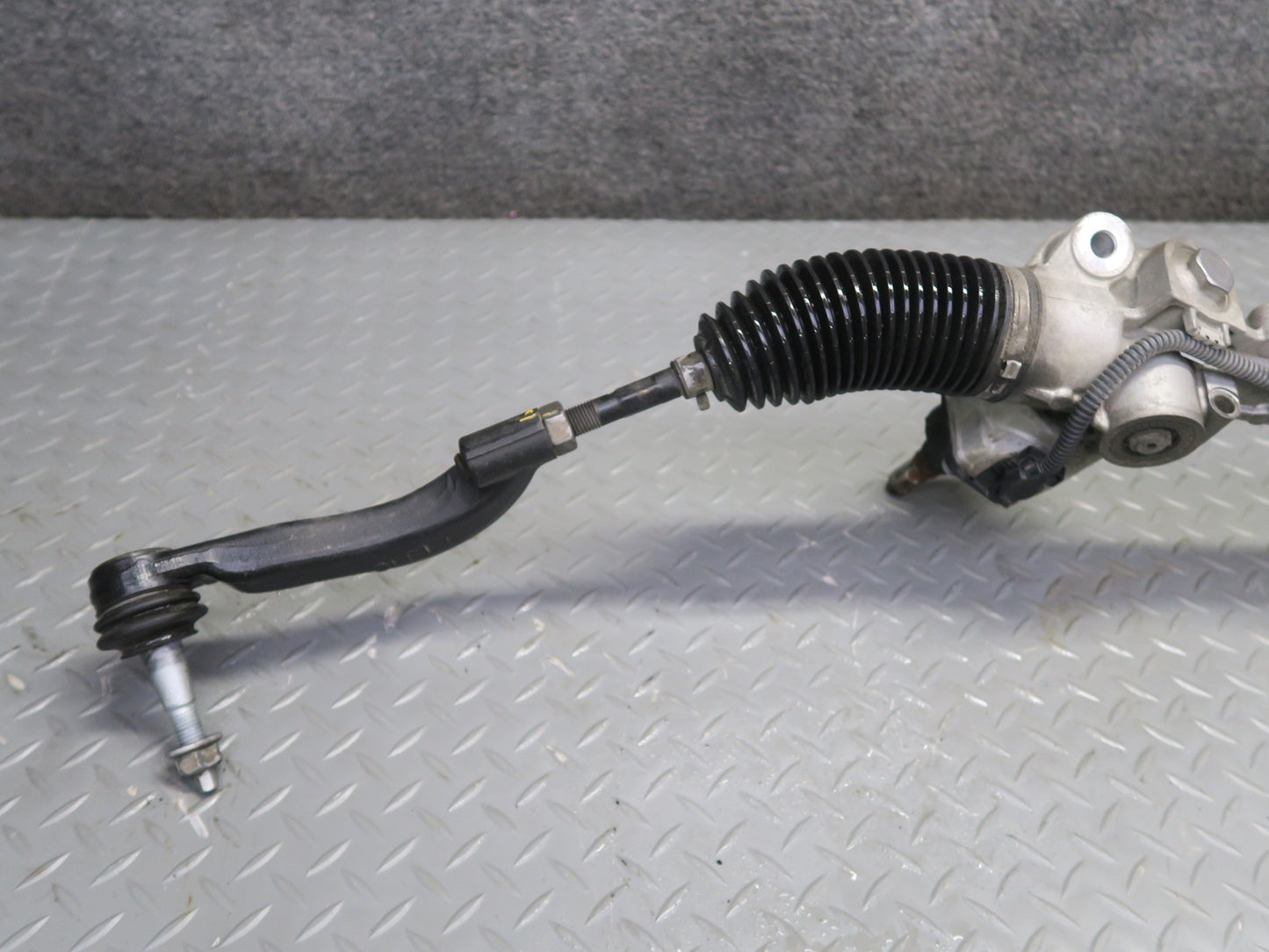 17-19 Chevrolet Corvette C7 Electric Power Steering Rack & Pinion 84167056 OEM