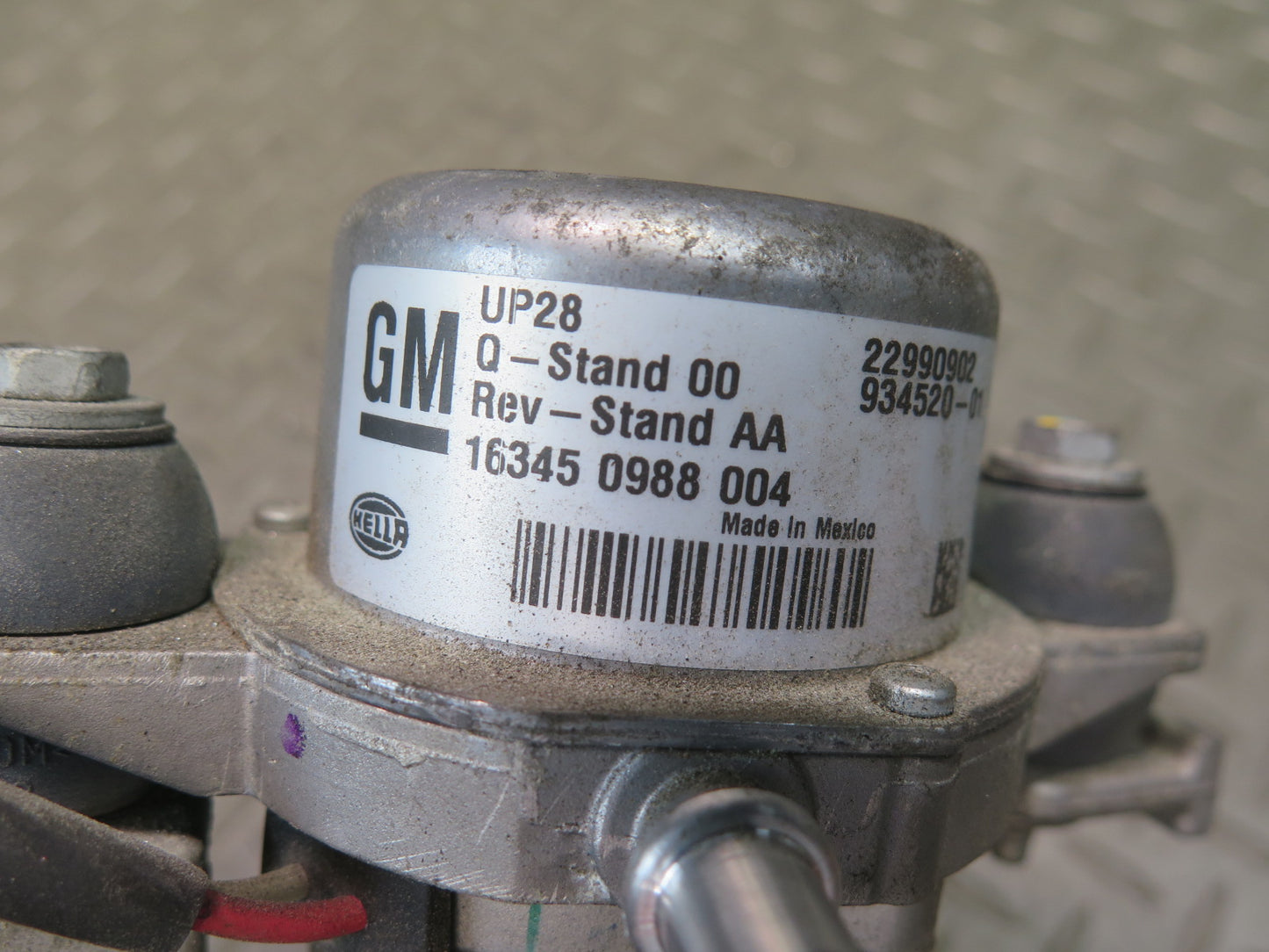 14-19 Chevrolet Corvette C7 Brake Booster Vacuum Pump 22990902 OEM