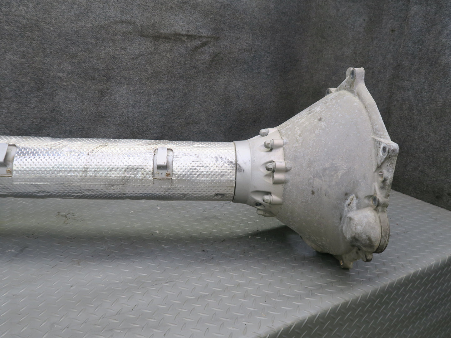 14-19 Chevrolet Corvette C7 Stingray A/T Driveshaft Driveline Axle Tube 49K OEM