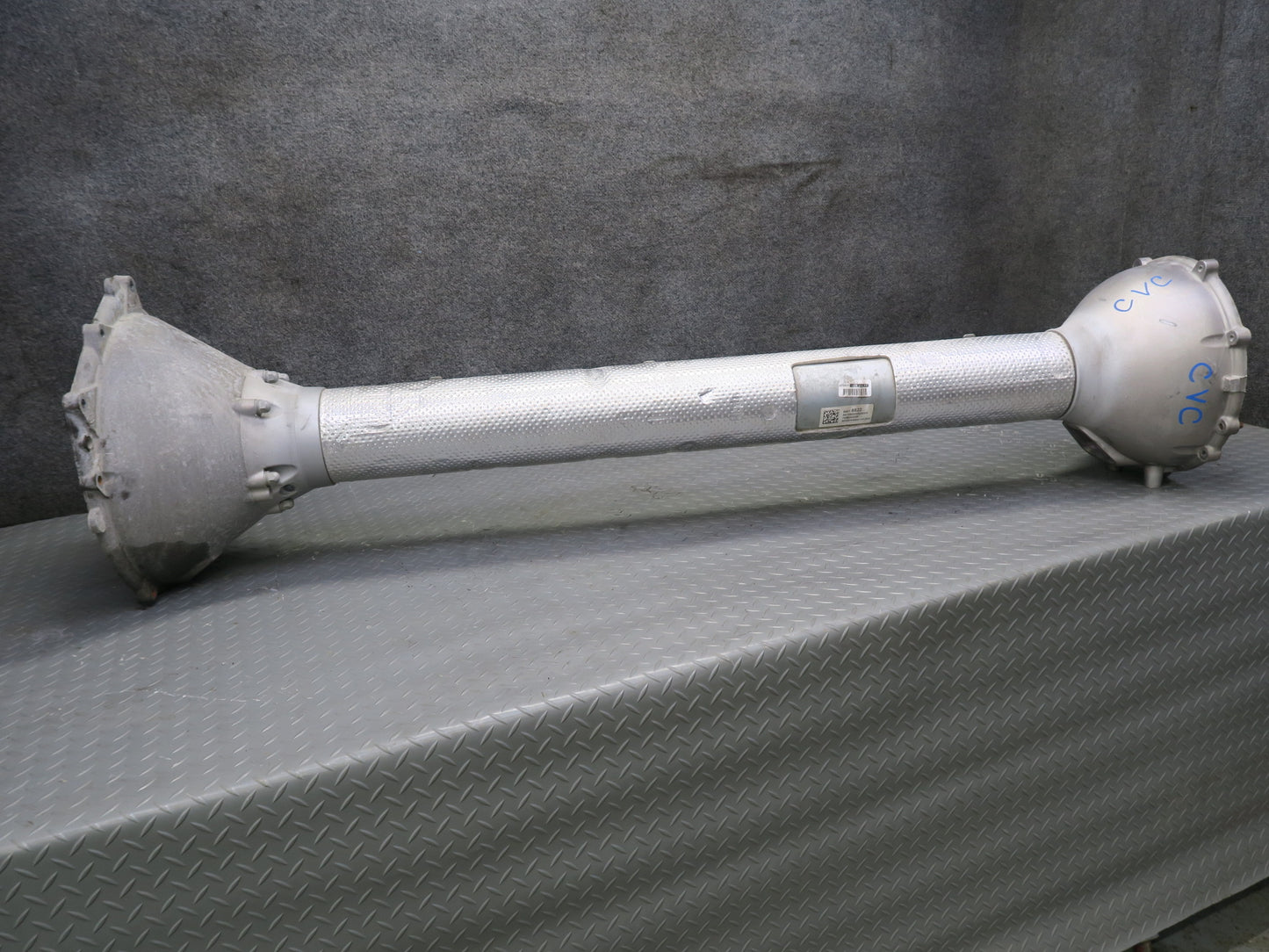 14-19 Chevrolet Corvette C7 Stingray A/T Driveshaft Driveline Axle Tube 49K OEM
