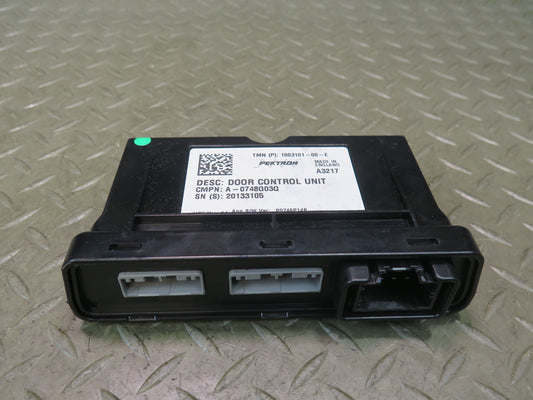 2016-2019 Tesla Model S 75D Front Right Pass Side Door Control Module Unit