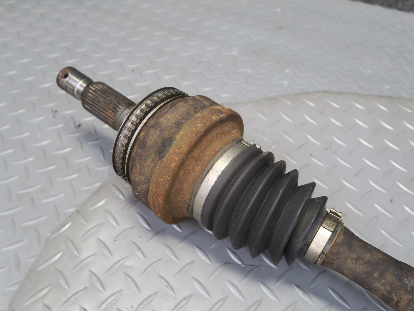 98-05 Lexus JZS160 GS300 GS400 GS430 RWD Rear Right Suspension Axle Shaft OEM