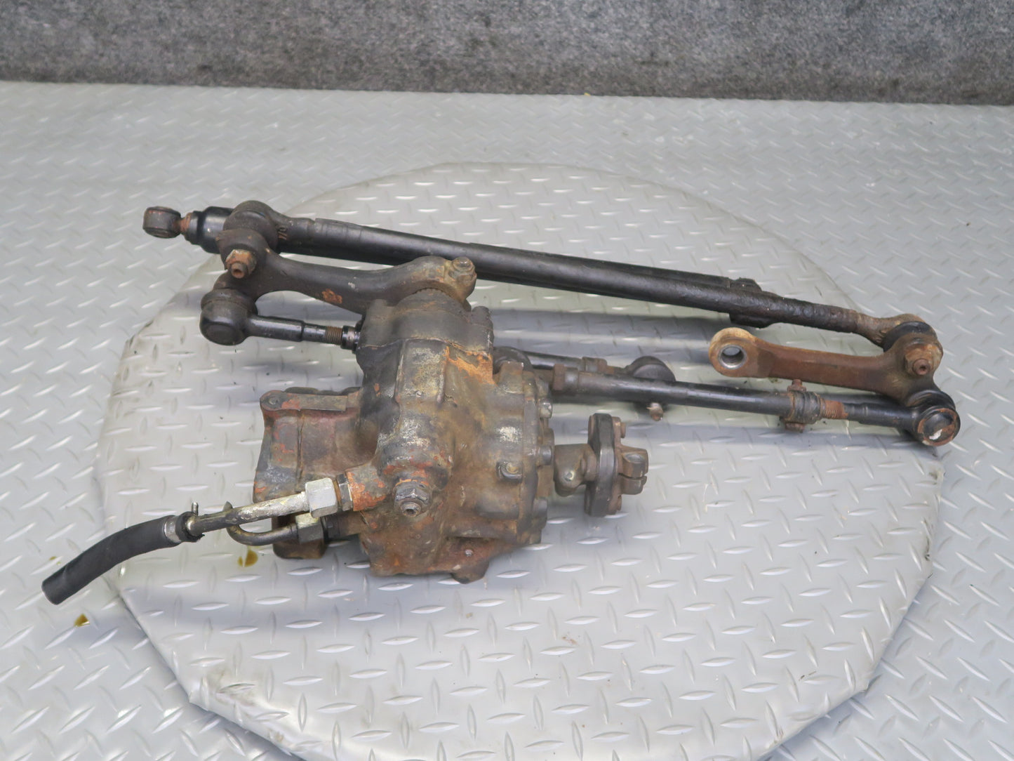 90-93 Mercedes W124 300E Power Steering Gearbox w Steering Linkage Tie Rods OEM