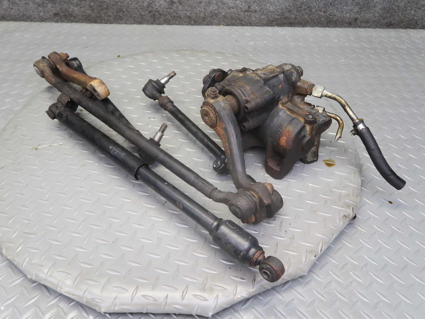 90-93 Mercedes W124 300E Power Steering Gearbox w Steering Linkage Tie Rods OEM
