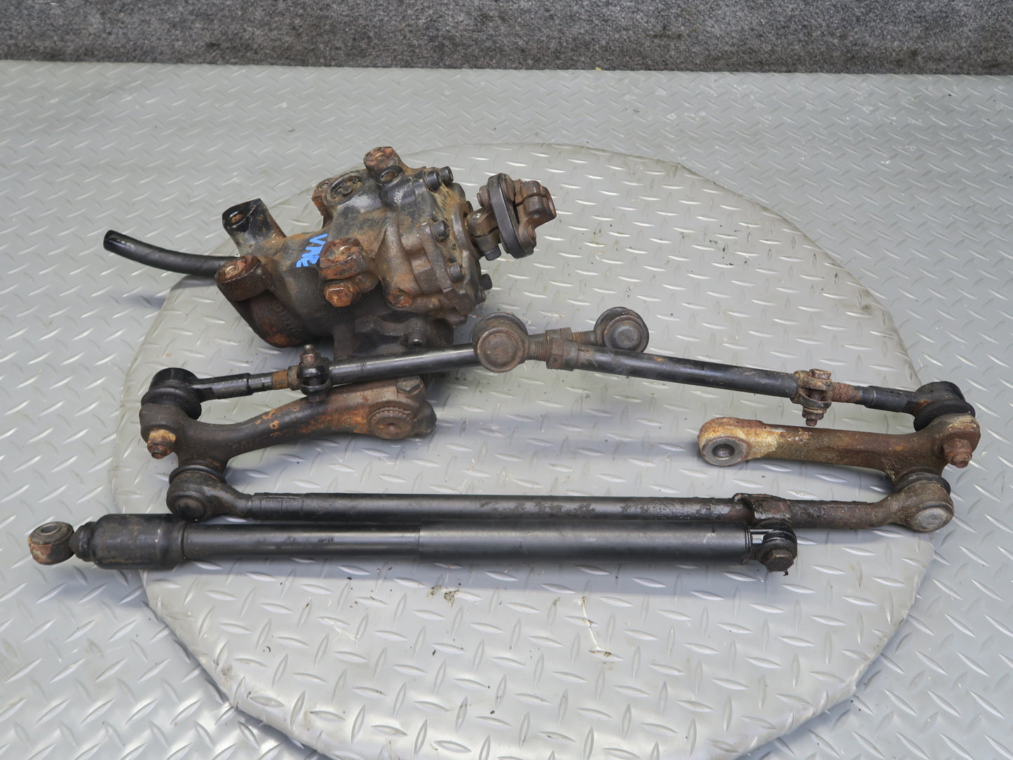 90-93 Mercedes W124 300E Power Steering Gearbox w Steering Linkage Tie Rods OEM