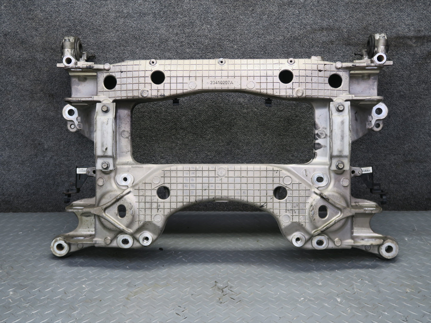 14-19 Chevy Corvette C7 Front Engine Sub Frame Crossmember Carrier Cradle OEM