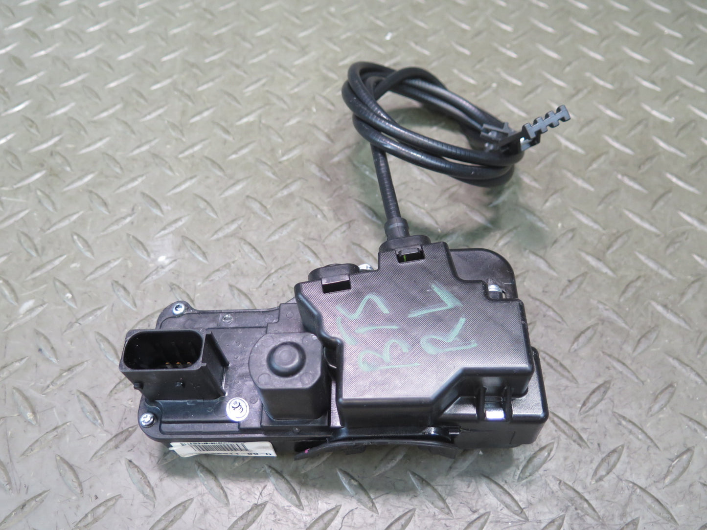 2016-2019 Tesla Model S 75D Rear Left Driver Side Door Lock Latch Actuator