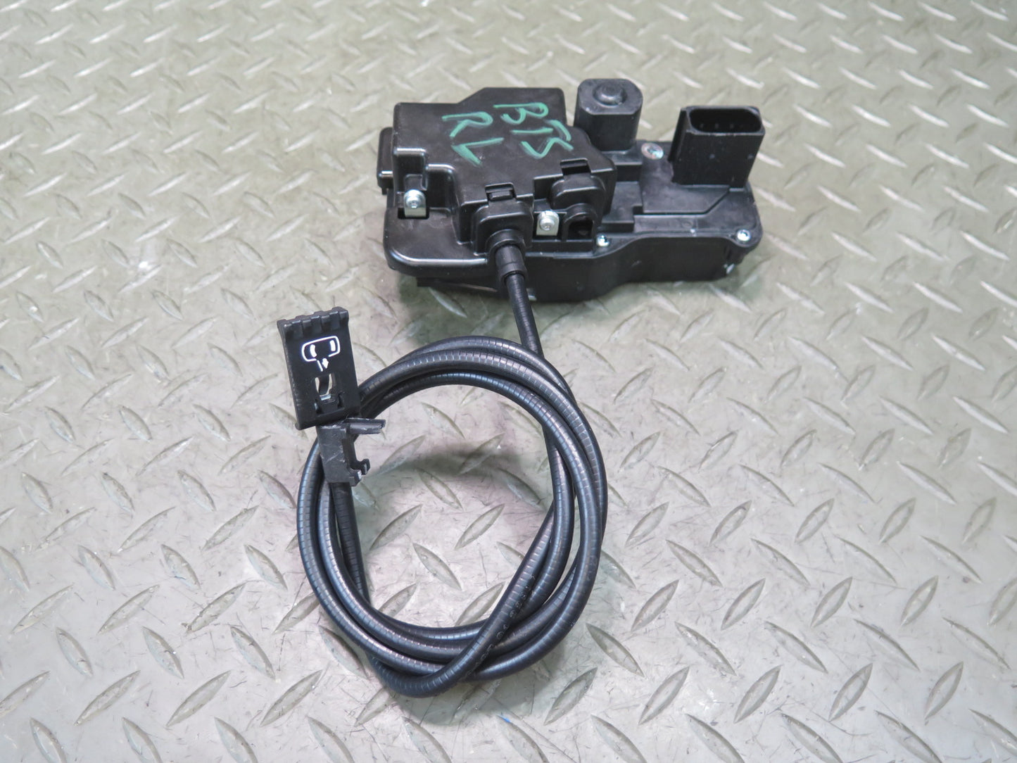 2016-2019 Tesla Model S 75D Rear Left Driver Side Door Lock Latch Actuator