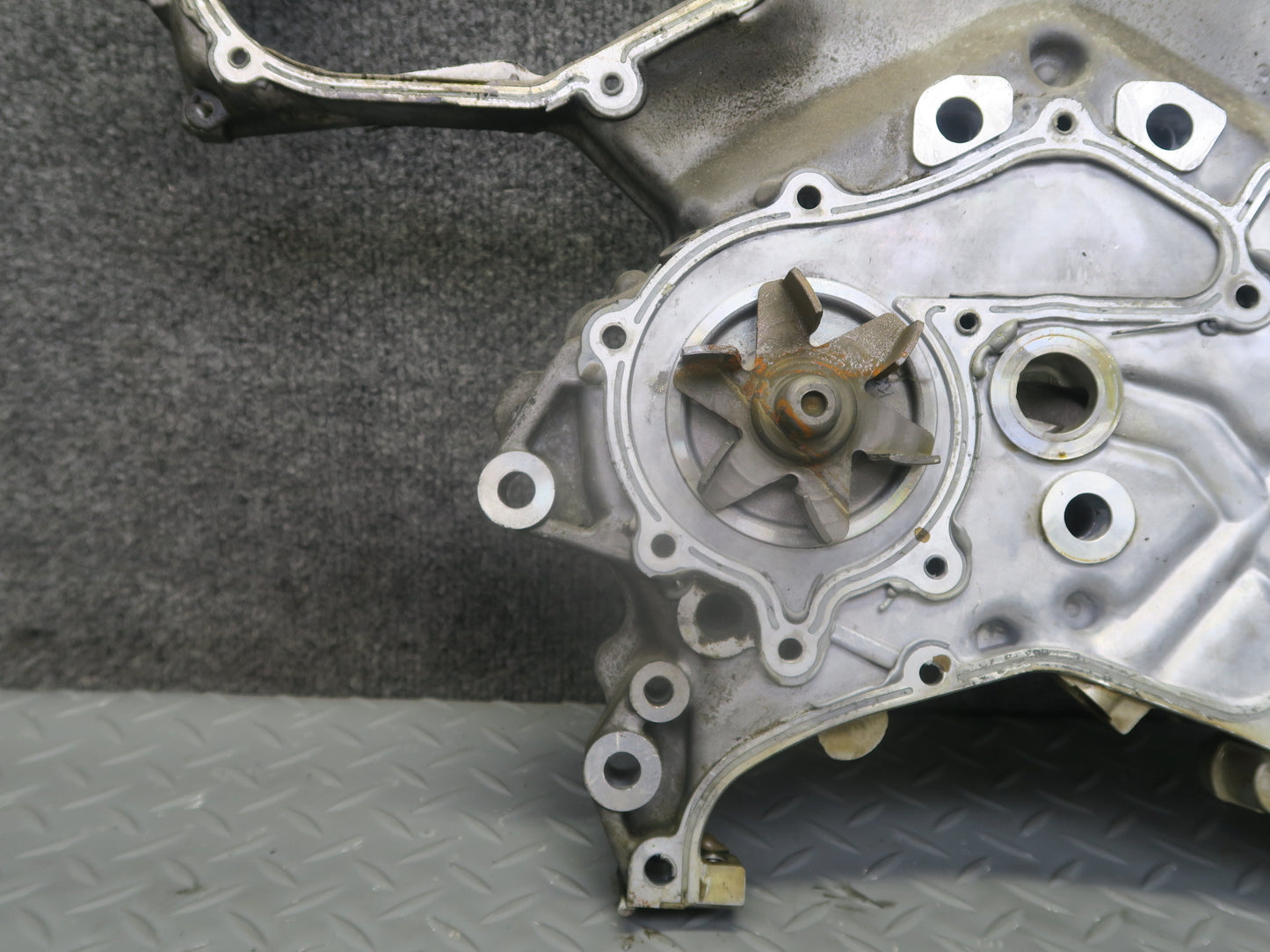 95-97 Nissan Gloria HY33 VQ30DET Turbo Front Inner Engine Timing Belt Cover OEM