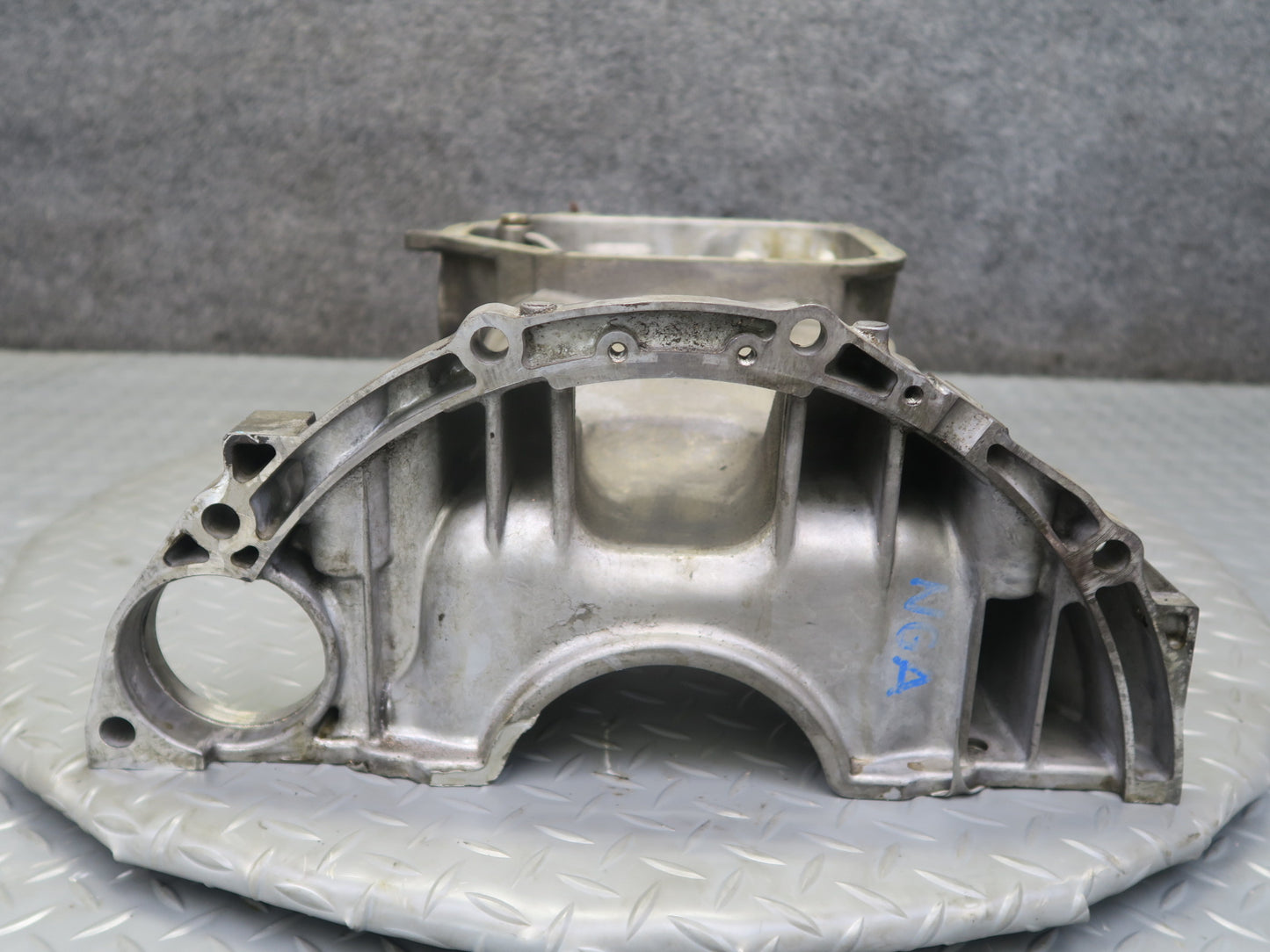 95-97 Nissan Gloria HY33 VQ30DET Turbo Engine Upper Oil Pan 60K Miles OEM