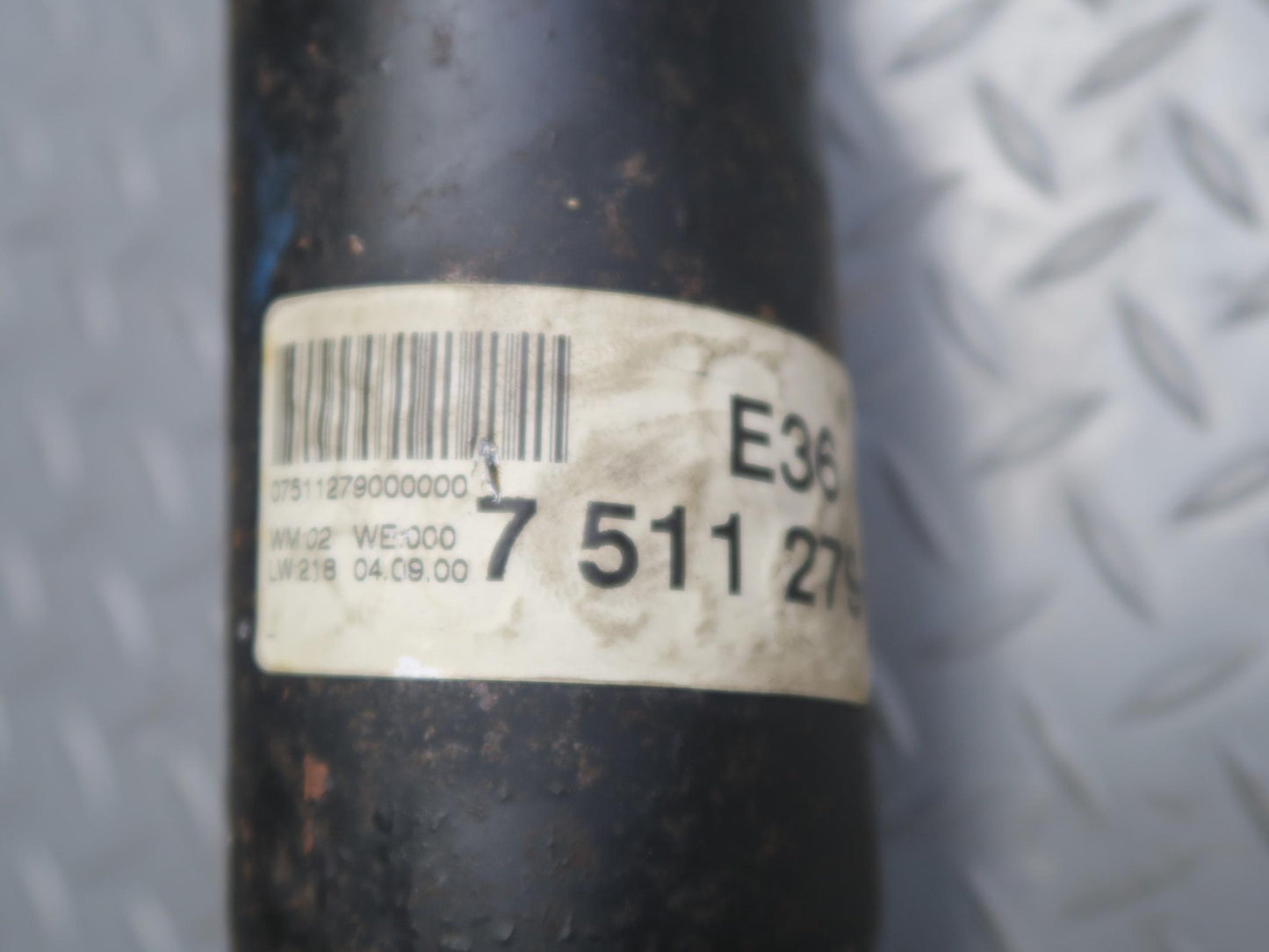 01-02 BMW E36/7 Z3 2.5L 3.0L M54 A/T Rear Driveshaft Drive Shaft 7511279 OEM