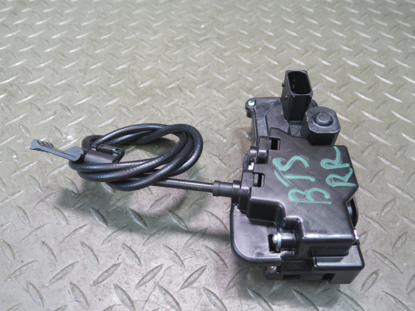 2016-2019 Tesla Model S 75D Rear Right Pass Side Door Lock Latch Actuator