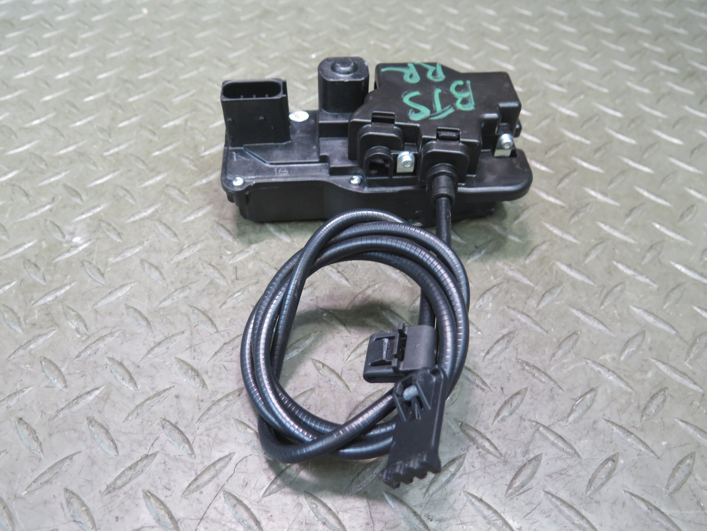 2016-2019 Tesla Model S 75D Rear Right Pass Side Door Lock Latch Actuator