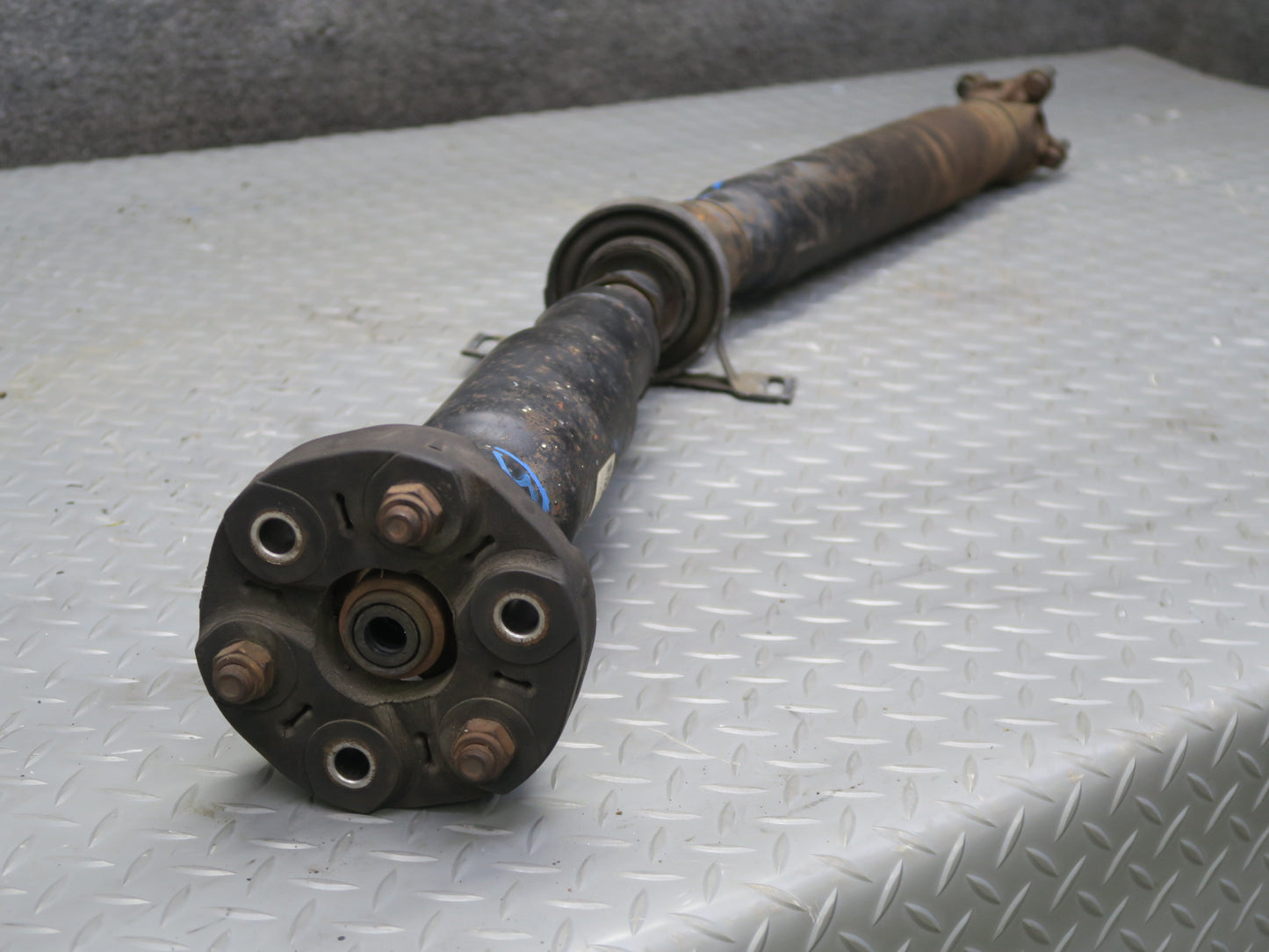 01-02 BMW E36/7 Z3 2.5L 3.0L M54 A/T Rear Driveshaft Drive Shaft 7511279 OEM