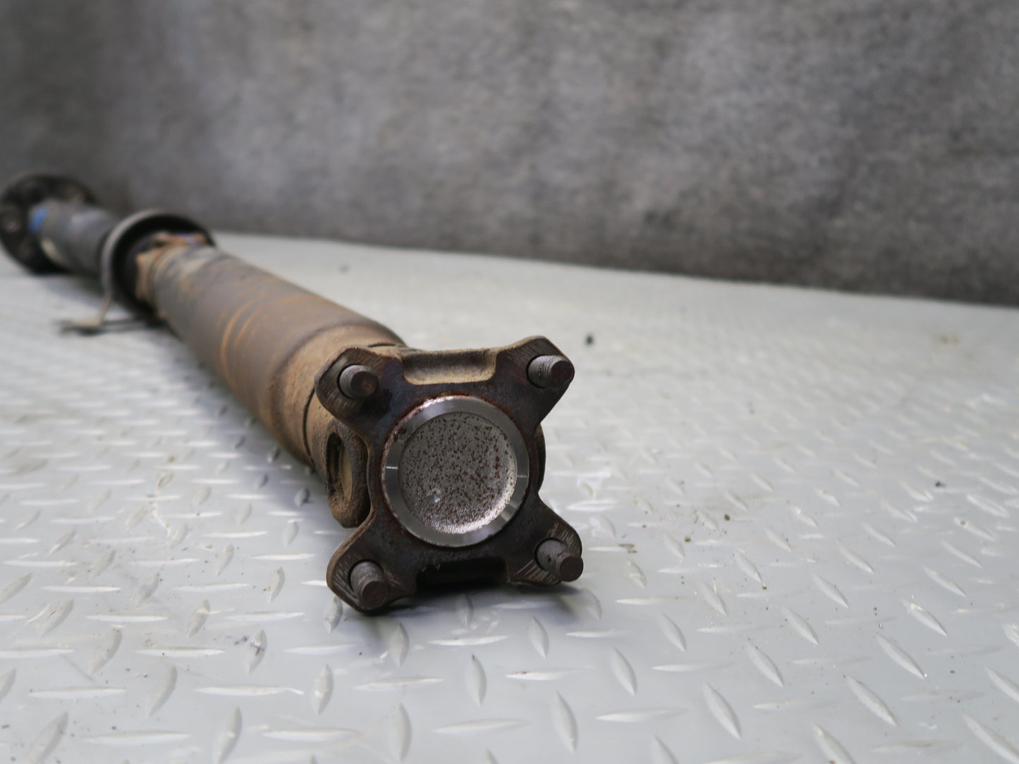 01-02 BMW E36/7 Z3 2.5L 3.0L M54 A/T Rear Driveshaft Drive Shaft 7511279 OEM