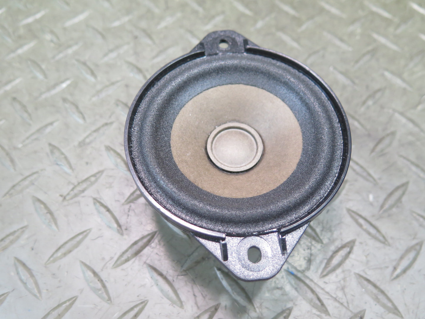 2016-2019 Tesla Model S 75D Front Right & Left Side Mid-range Audio Speaker Set