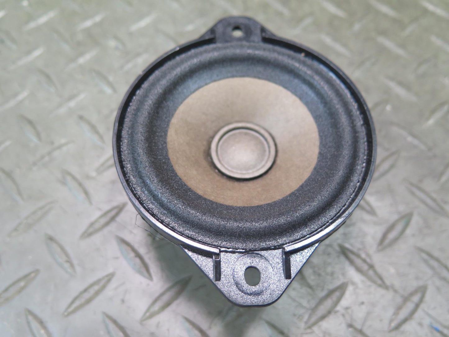 2016-2019 Tesla Model S 75D Front Right & Left Side Mid-range Audio Speaker Set