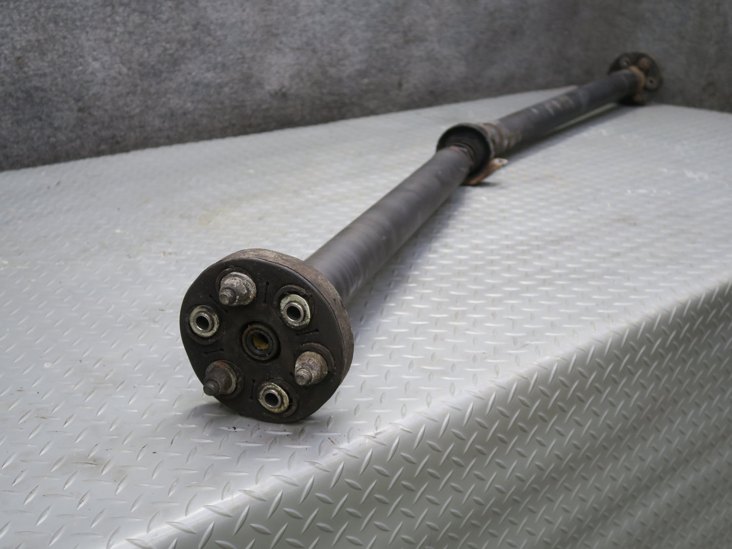 1990 Mercedes W124 300E Rear Driveshaft Drive Shaft OEM