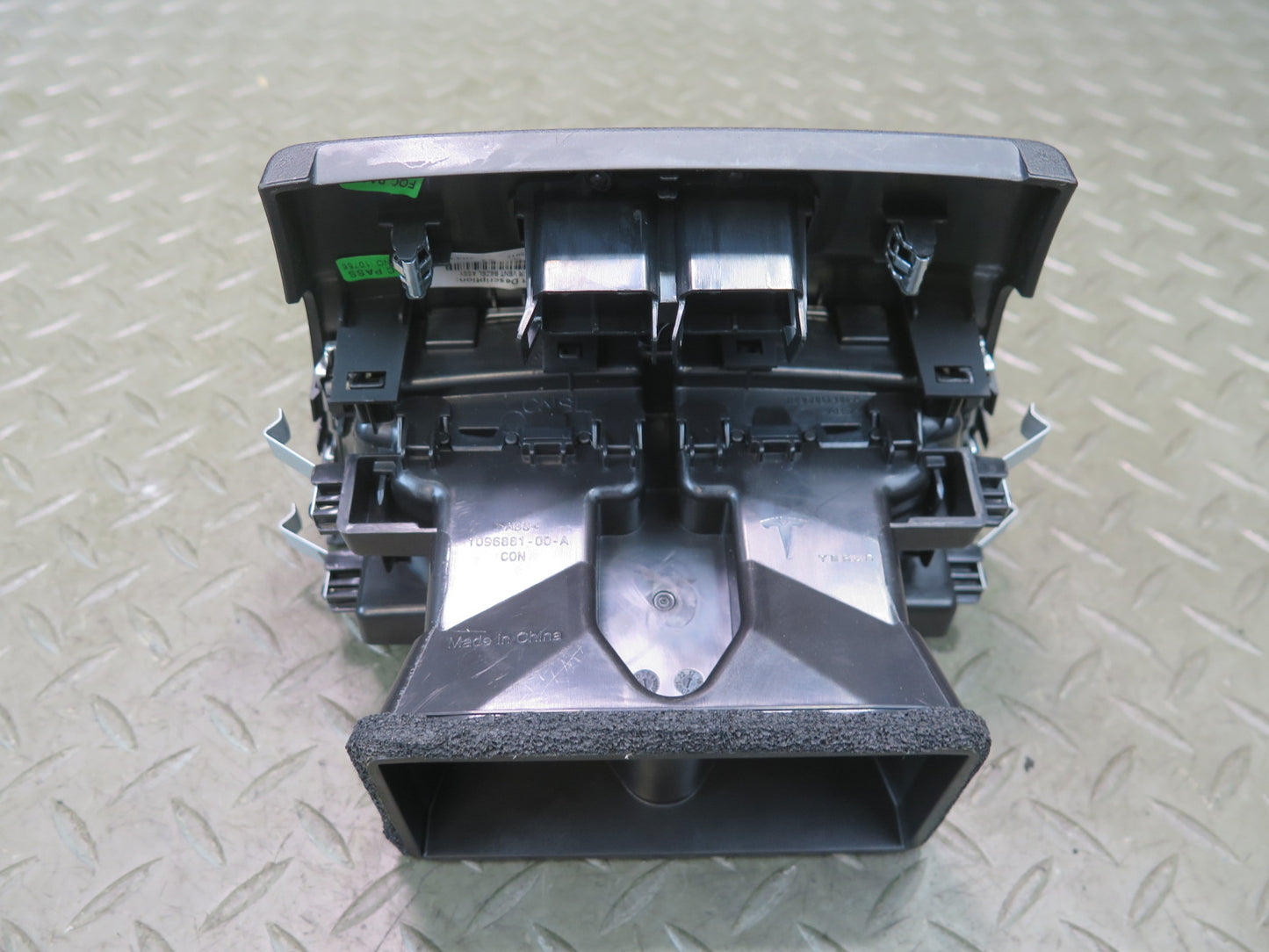 2016-2019 Tesla Model S 75D Rear Center Console A/C Air Vent Outlet Trim Bezel