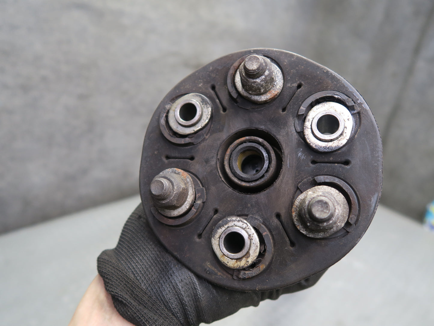 1990 Mercedes W124 300E Rear Driveshaft Drive Shaft OEM