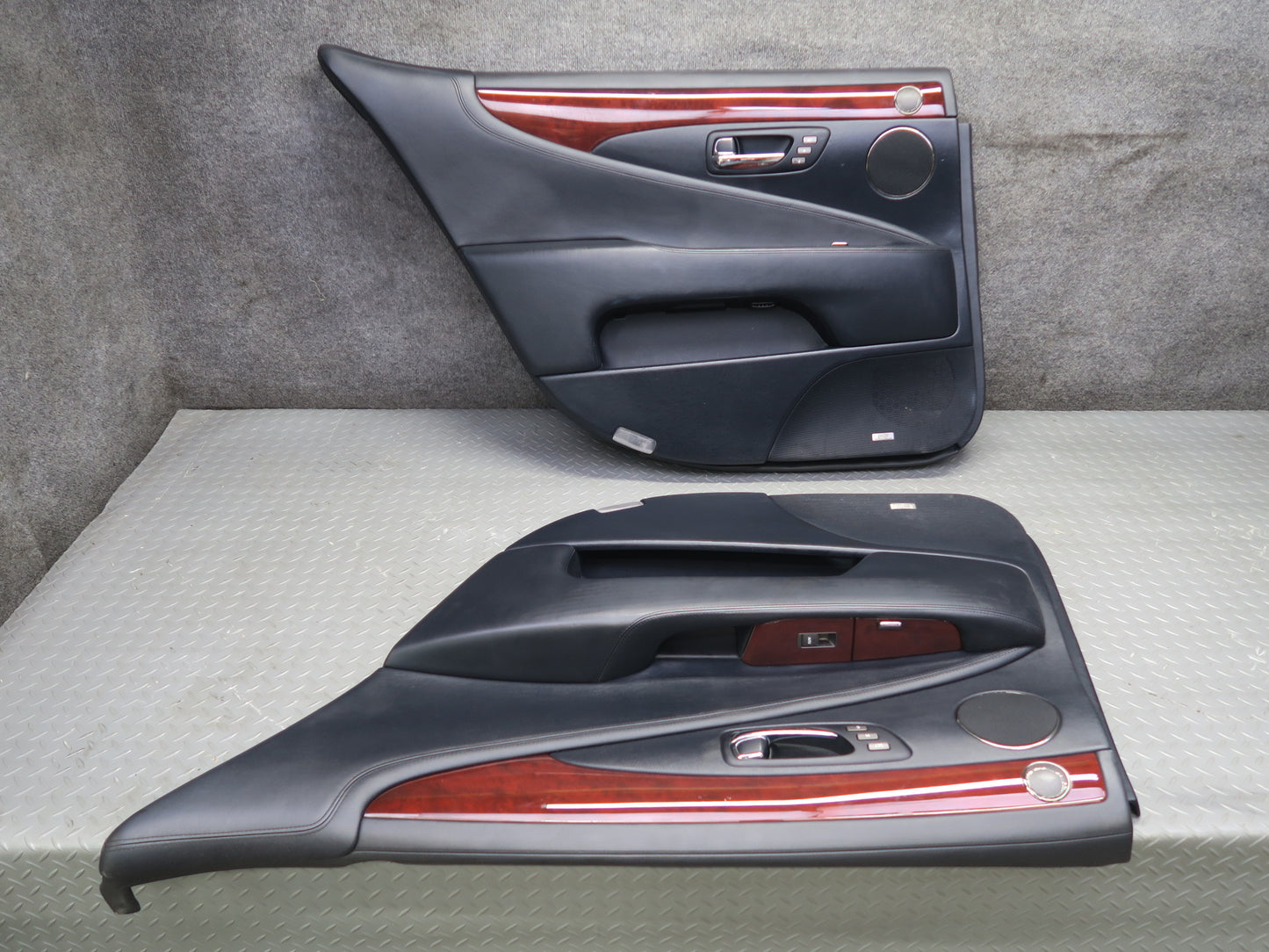 2008 Lexus UVF46L LS600HL Set of 2 Rear Left & Right Interior Door Panel OEM